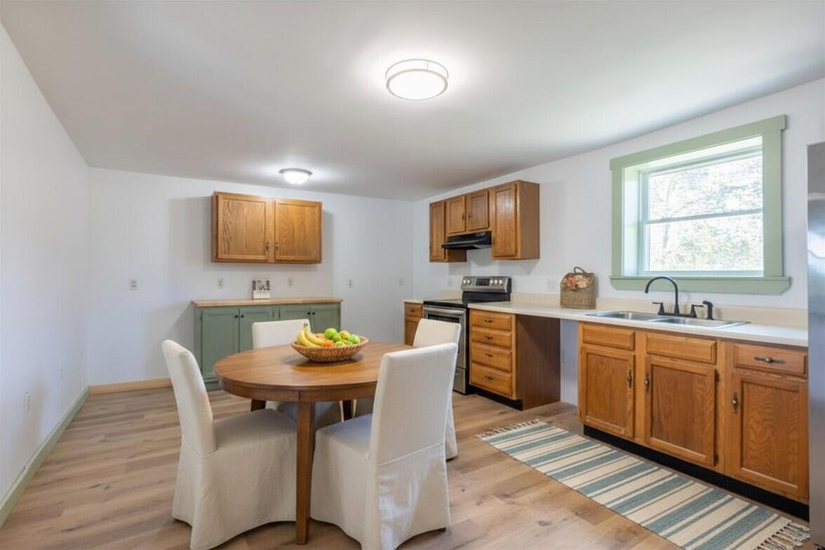 585 Waldoboro Road Property Photo 10
