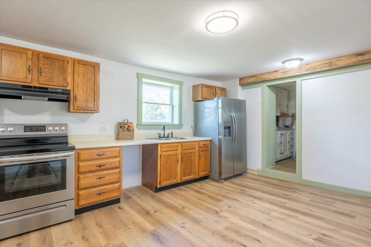 585 Waldoboro Road Property Photo 17