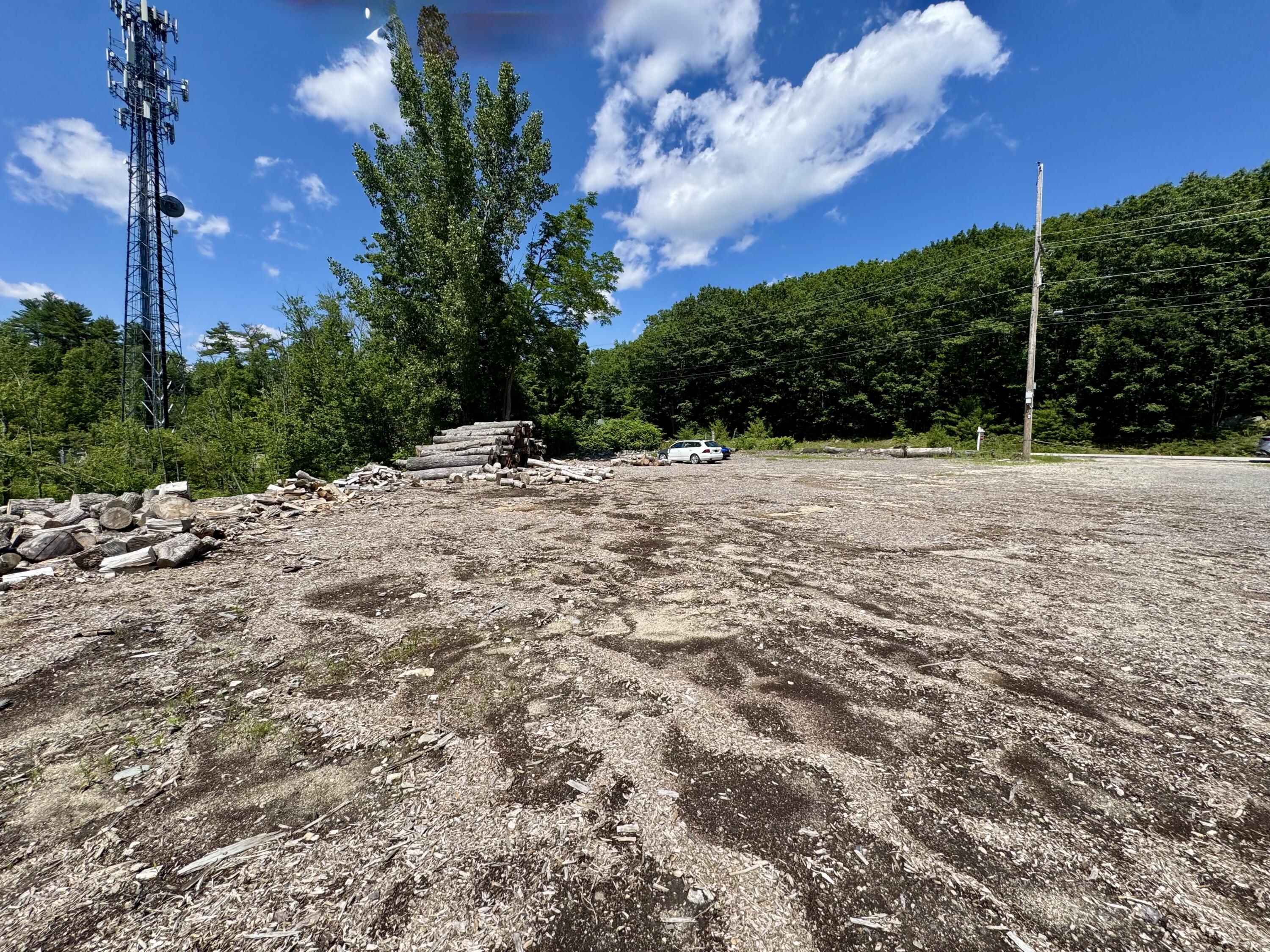 132 Roosevelt Trail Property Photo 3