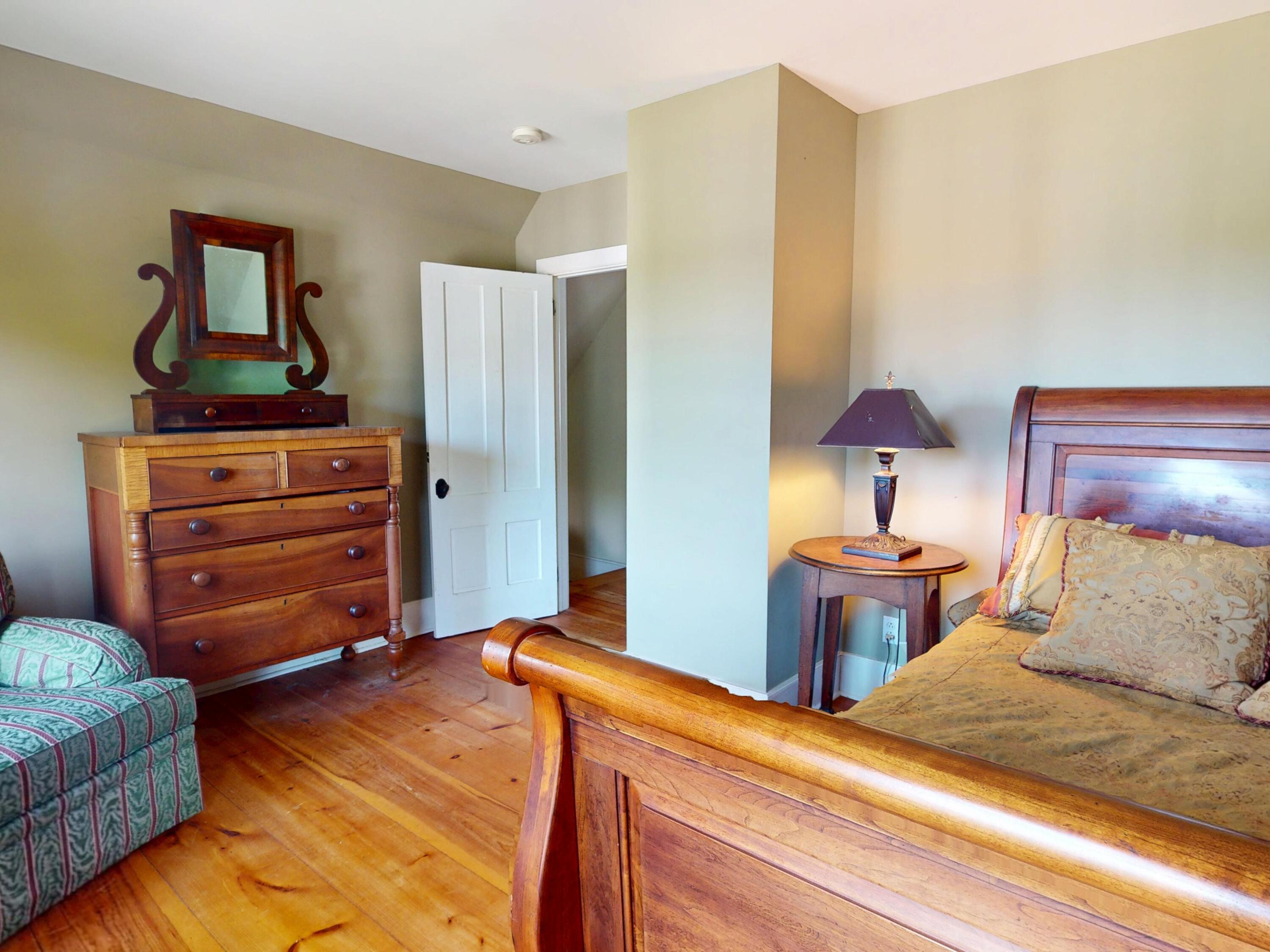 42 High Street Property Photo 33