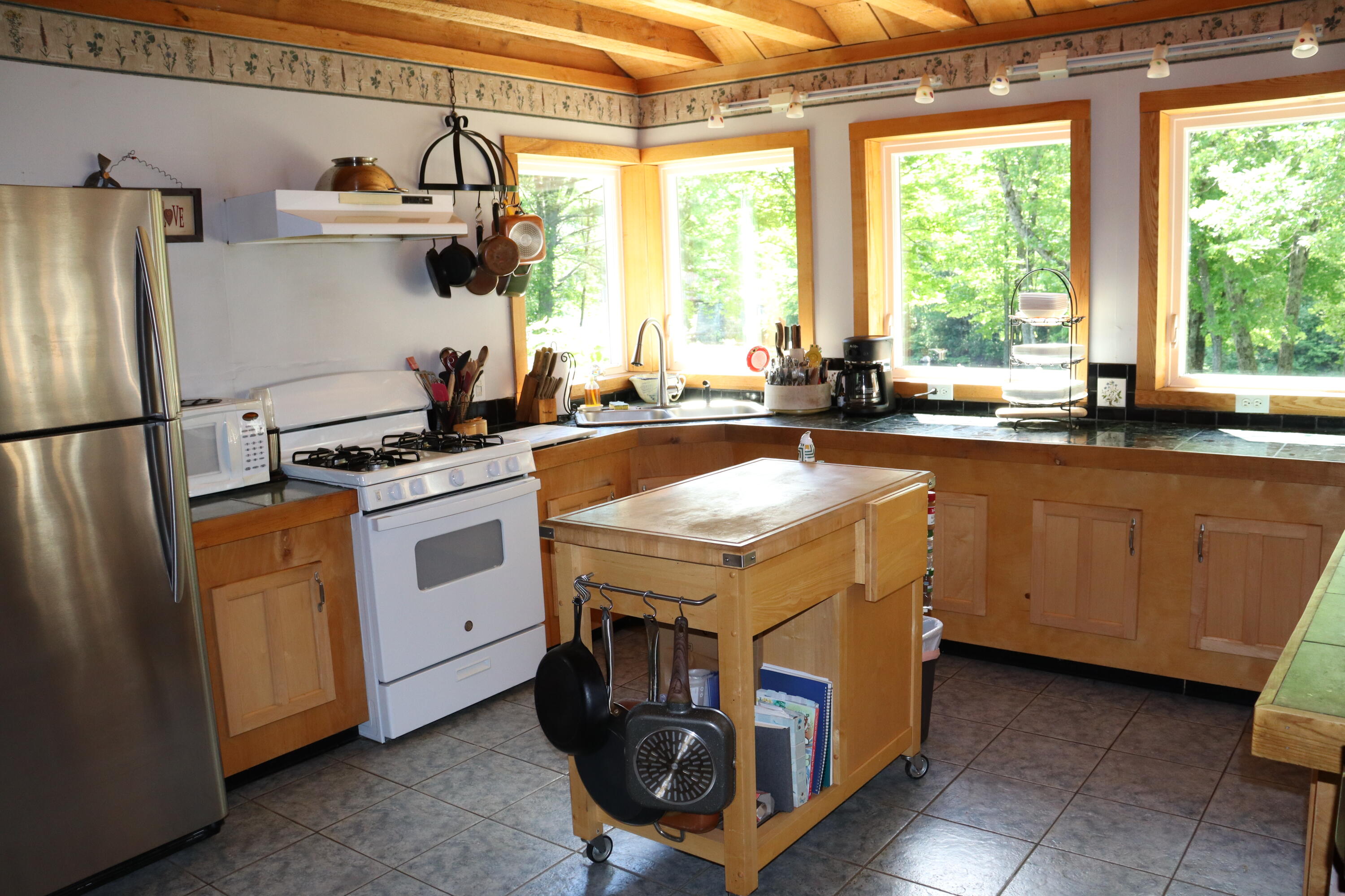 385 Water Street Property Photo 7