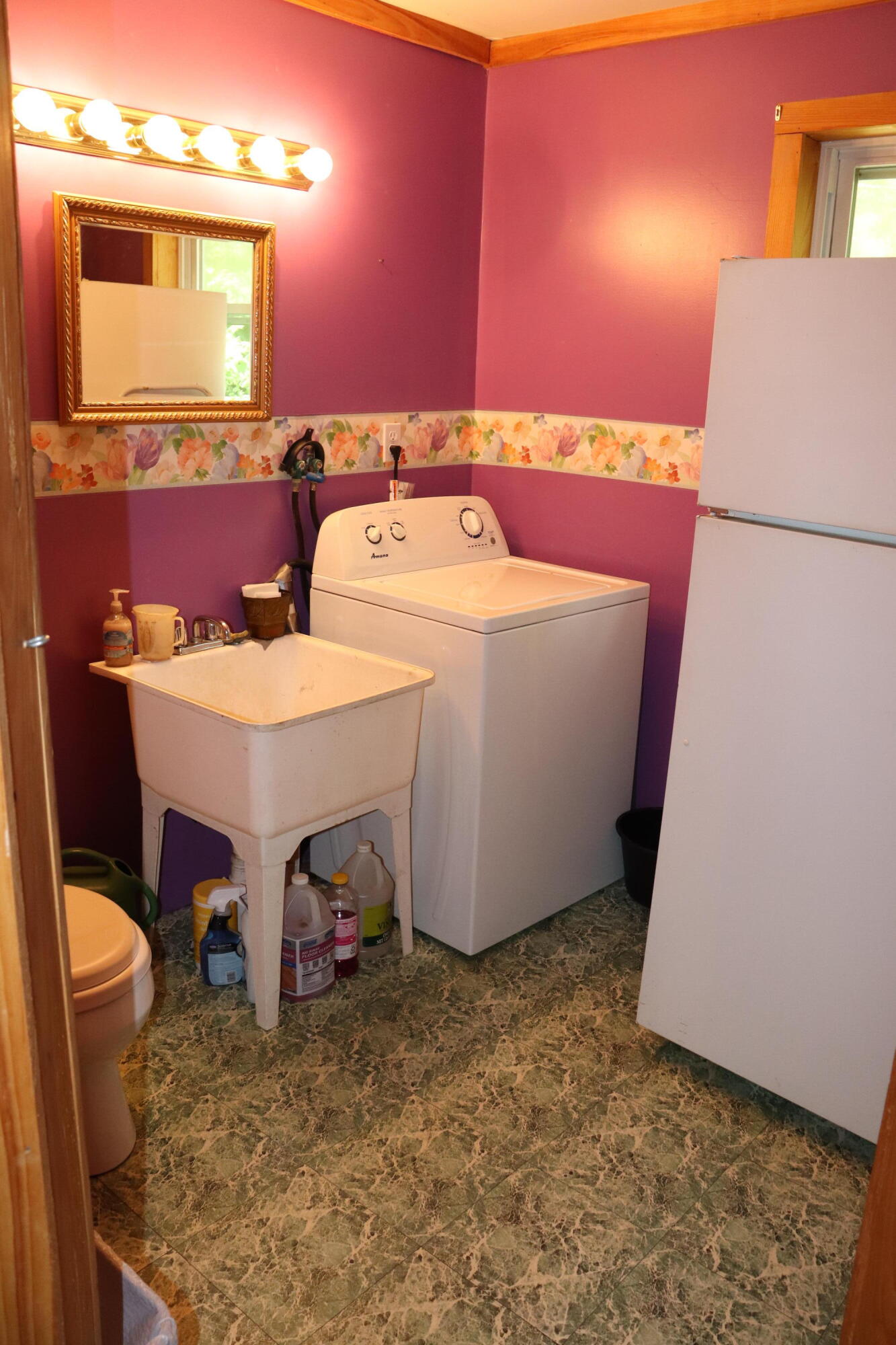 385 Water Street Property Photo 22