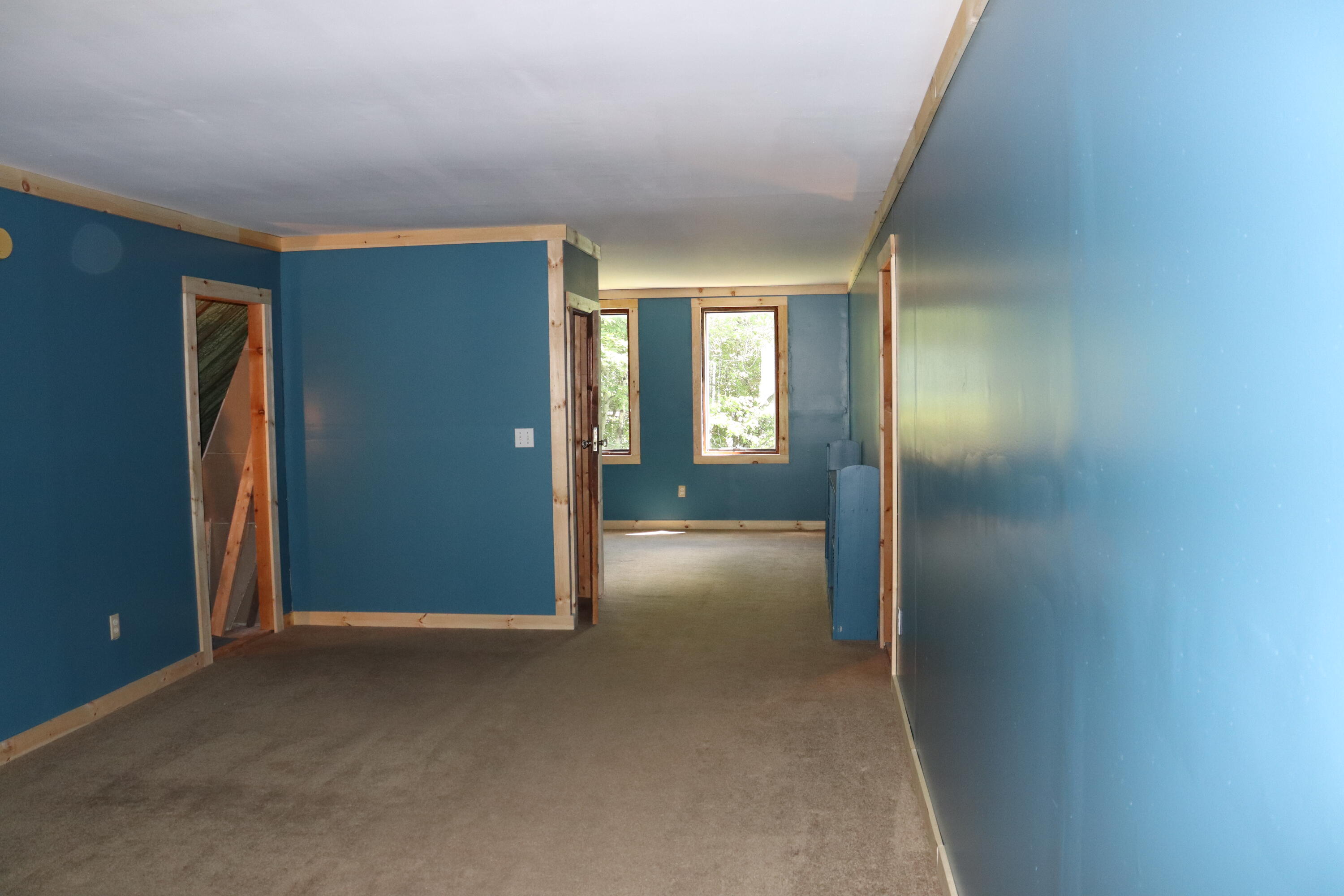 385 Water Street Property Photo 28