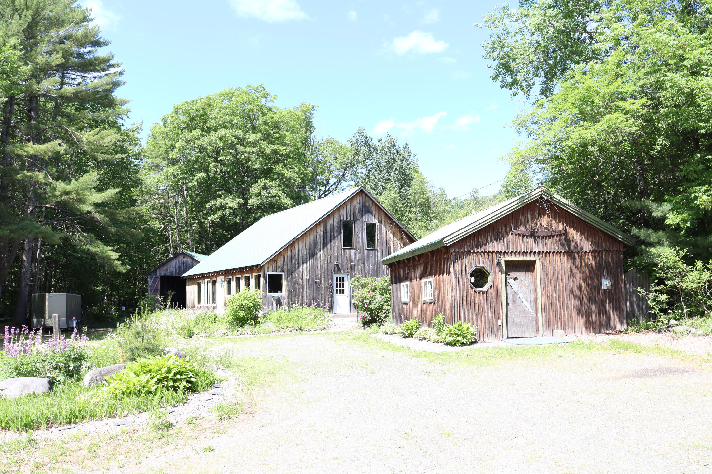 385 Water Street Property Photo 41