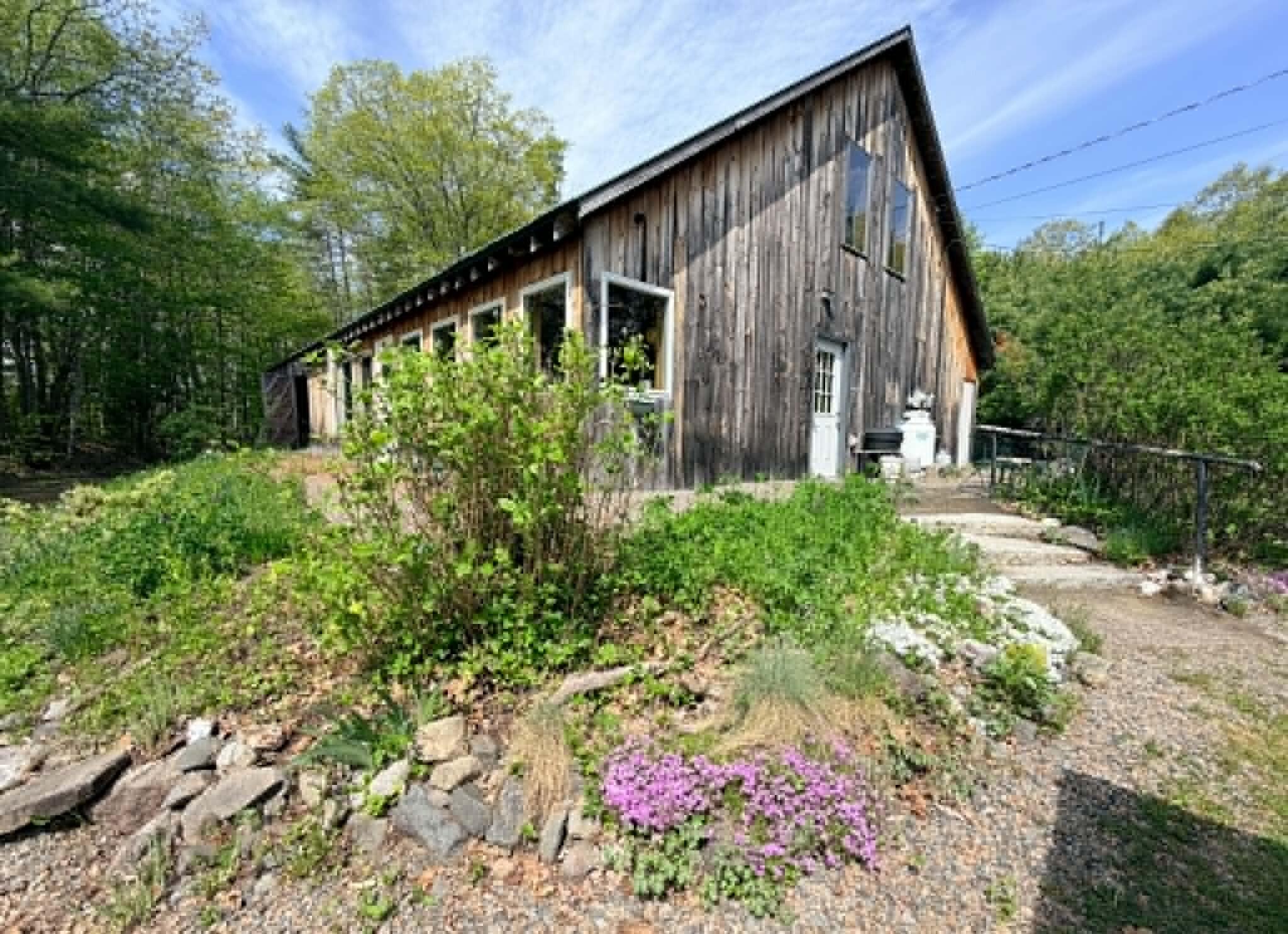 385 Water Street Property Photo 51