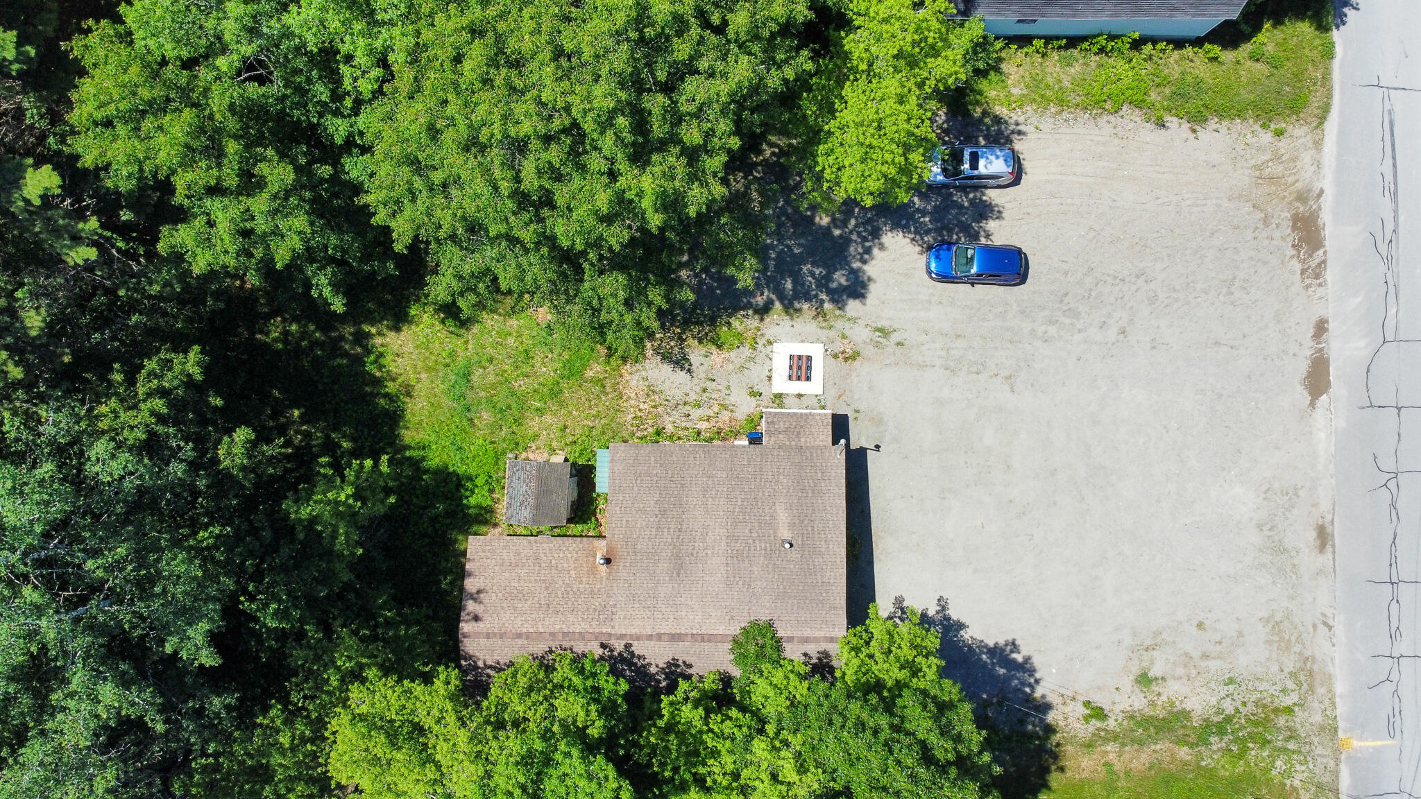 57 Old County Road N Property Photo 4