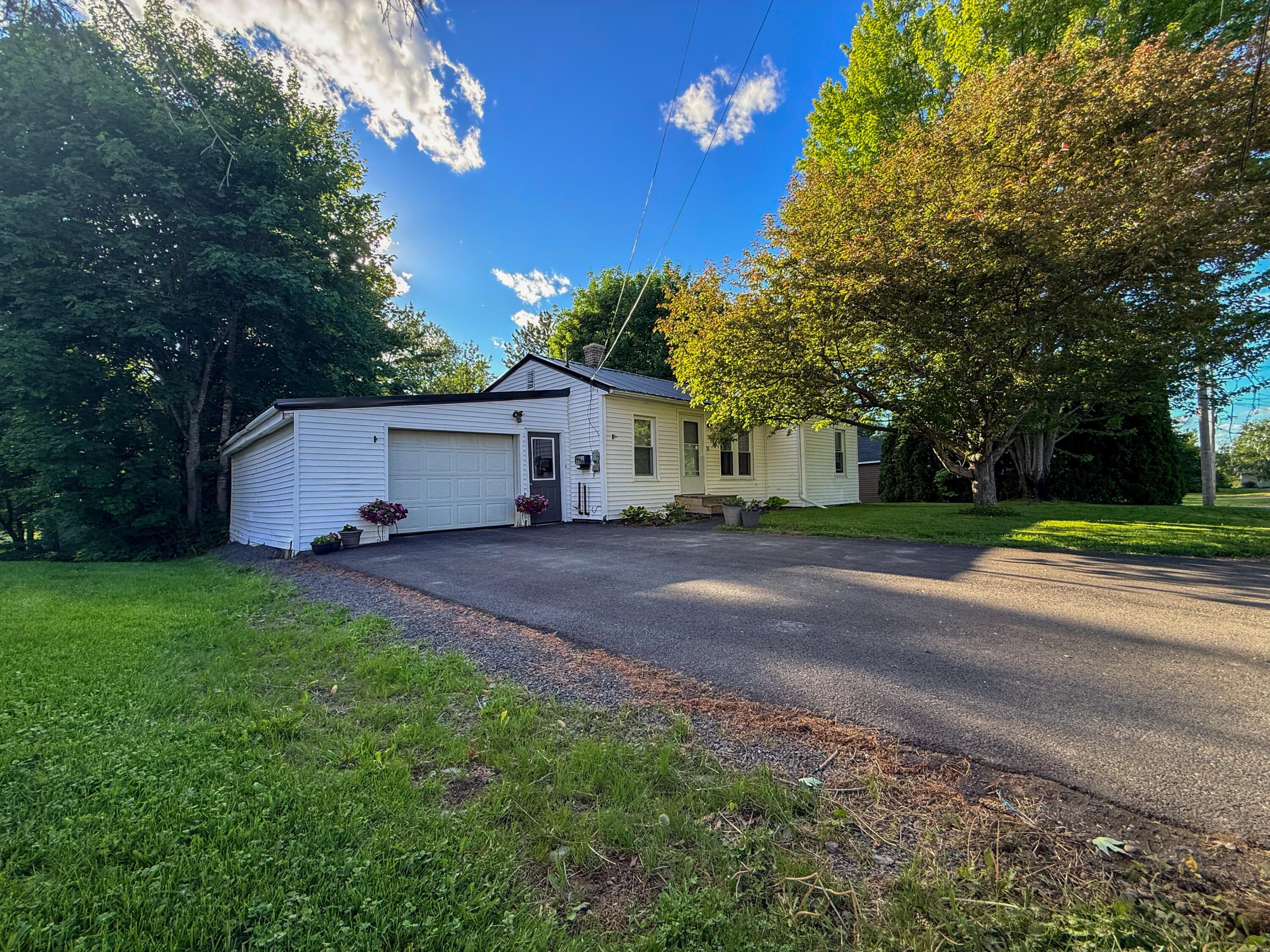12 Winchester Street Property Photo 1