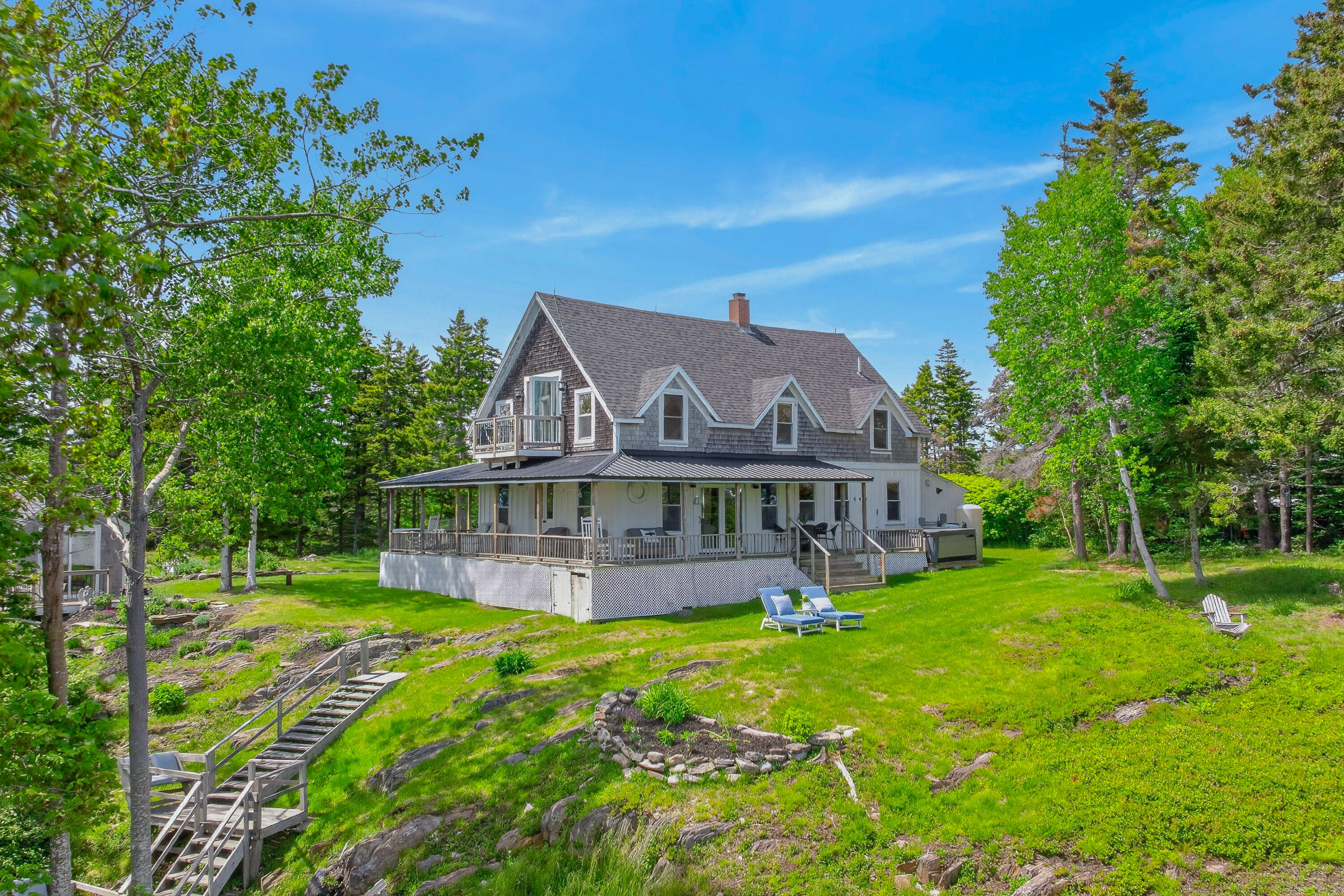 2319 Harpswell Island Road Property Photo 8