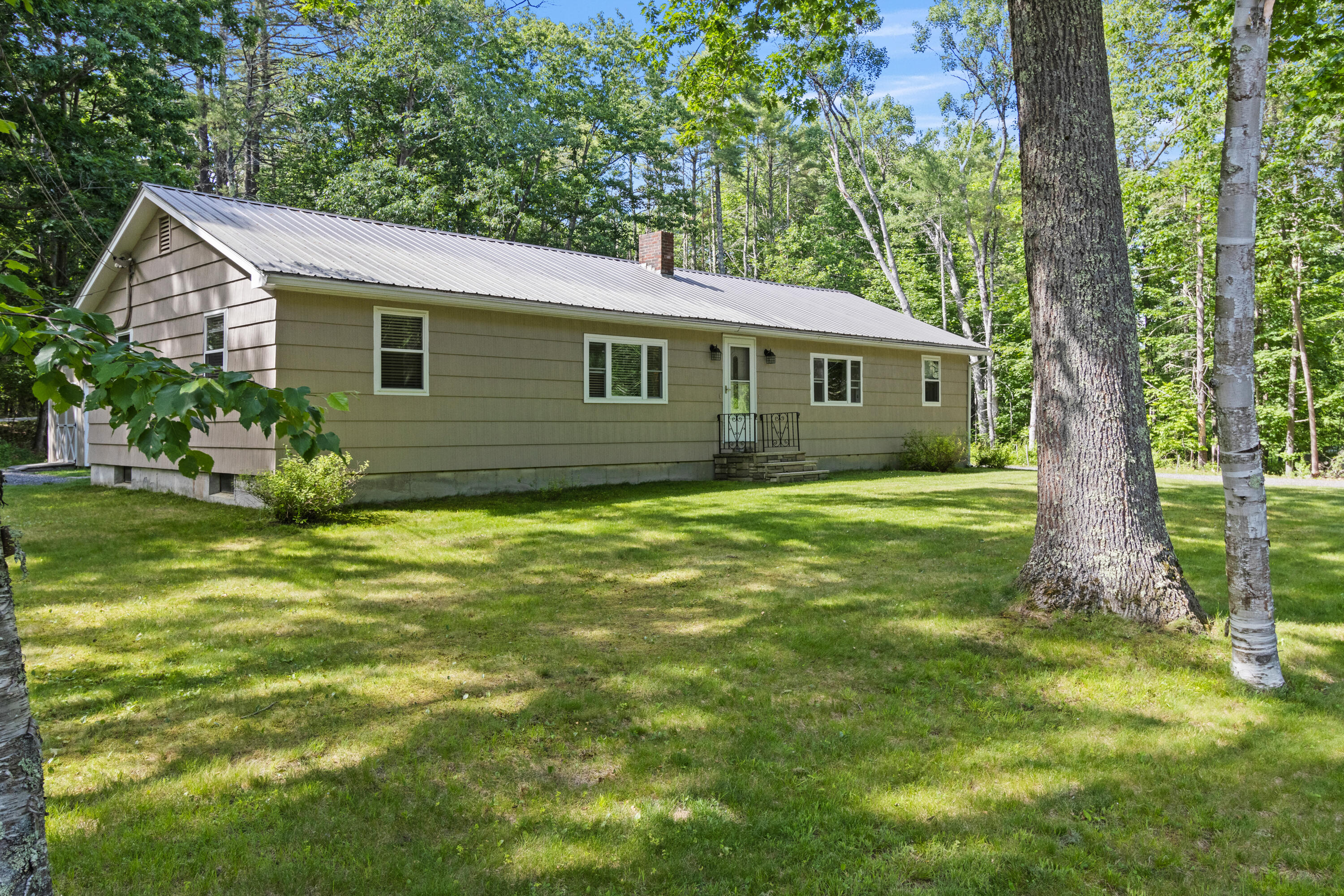 607 Granite Street Property Photo 2