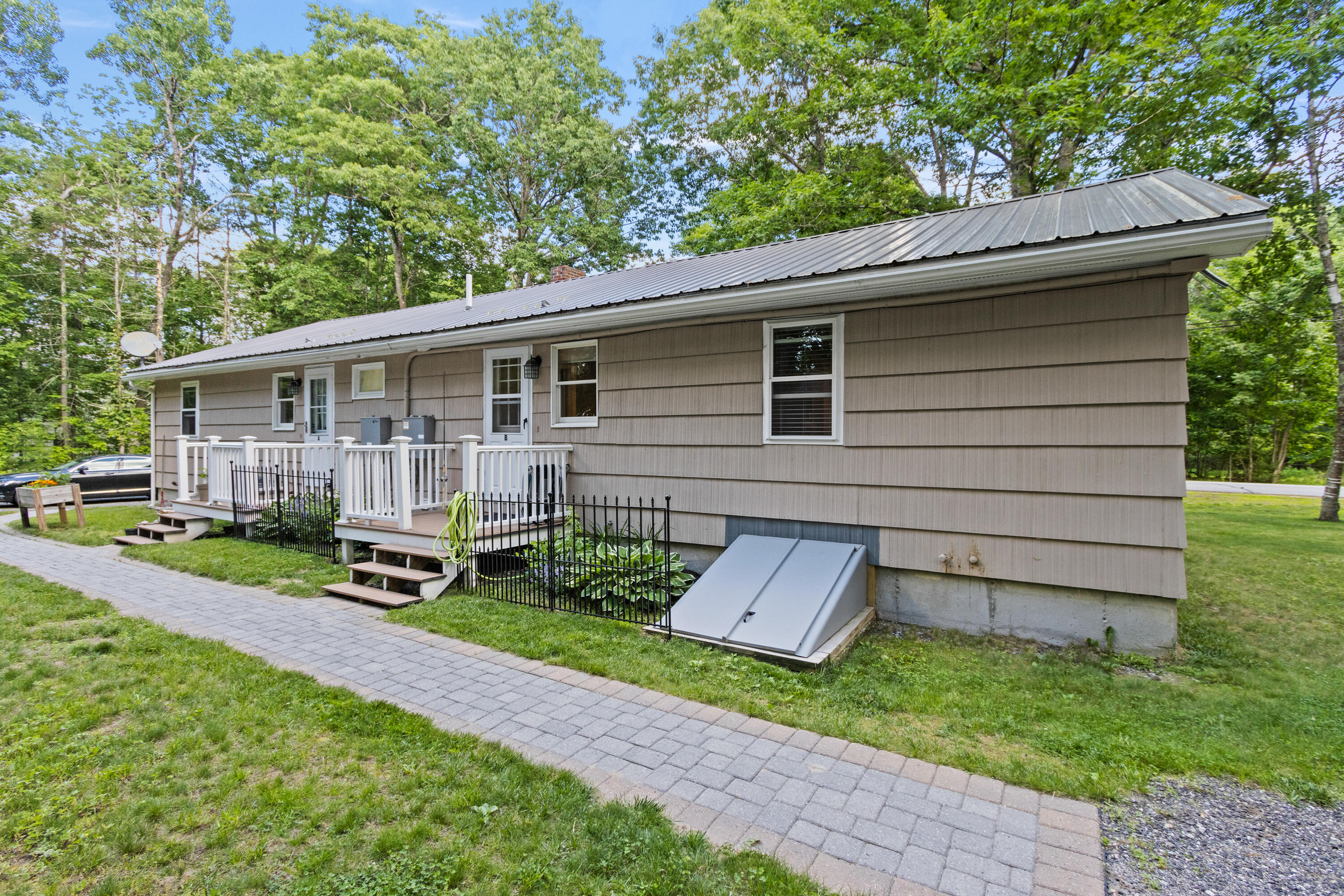 607 Granite Street Property Photo 6