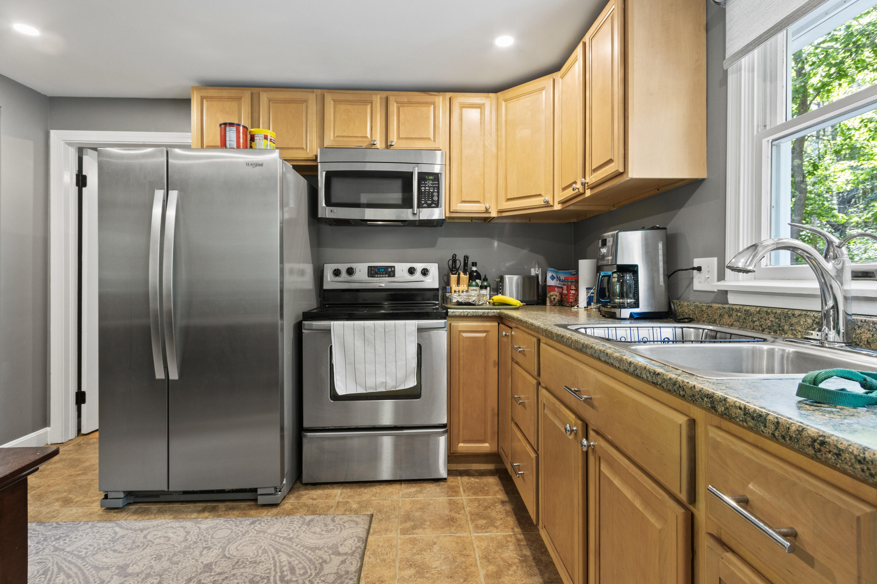 607 Granite Street Property Photo 9