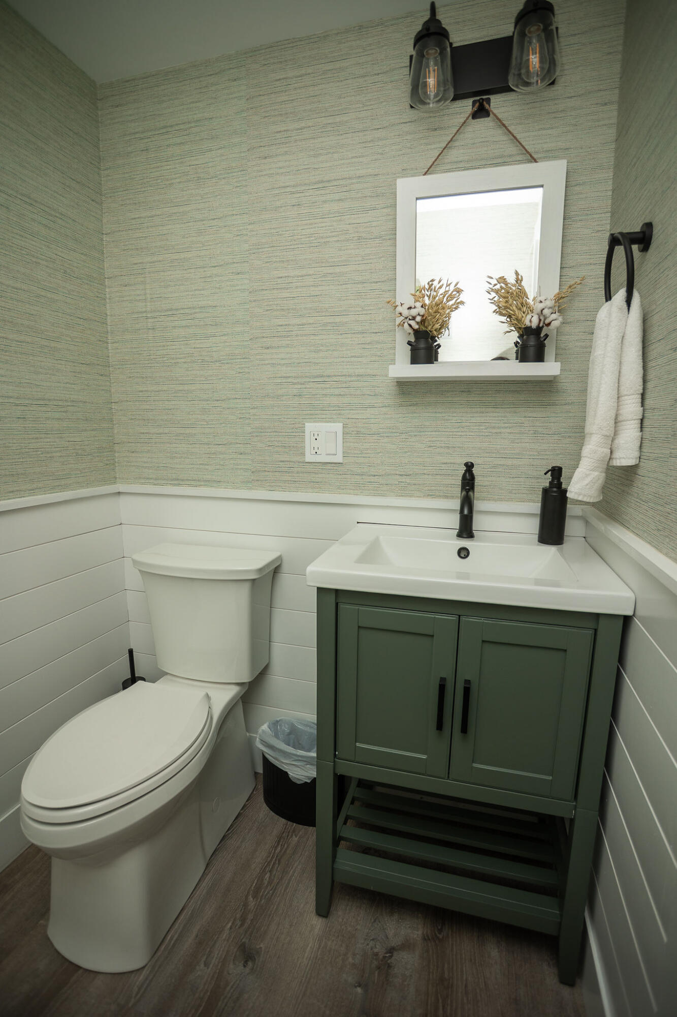 36 Pleasant Street Property Photo 40