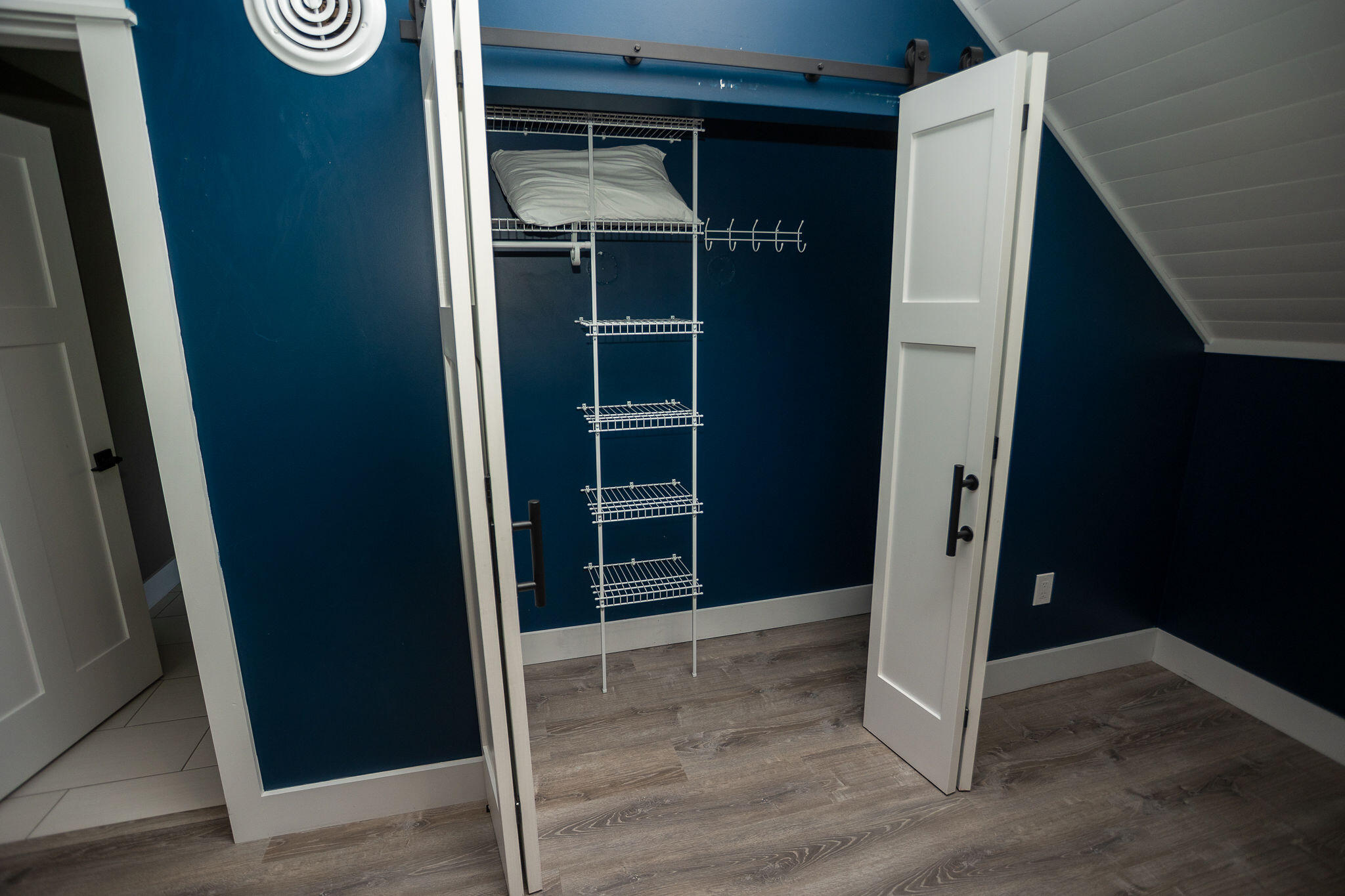 36 Pleasant Street Property Photo 50