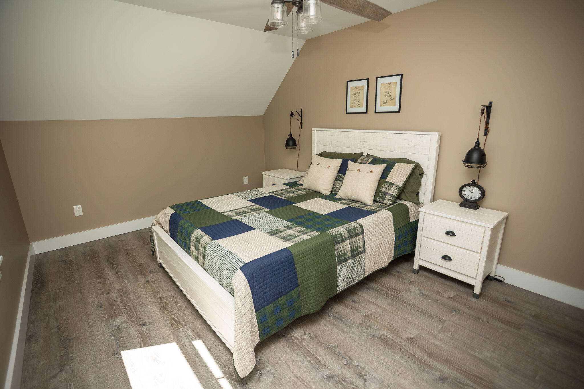 36 Pleasant Street Property Photo 64