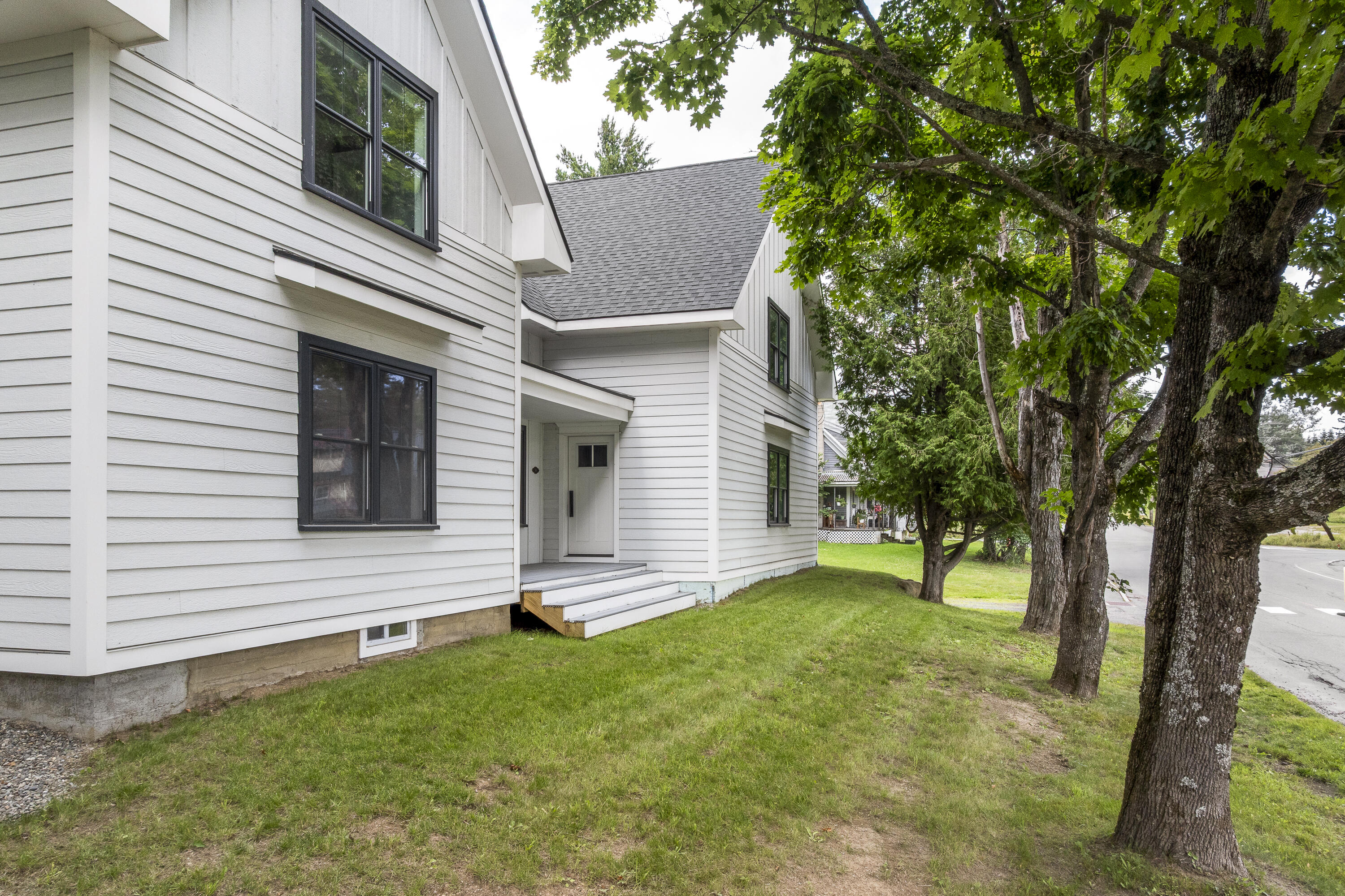 36 Pleasant Street Property Photo 88
