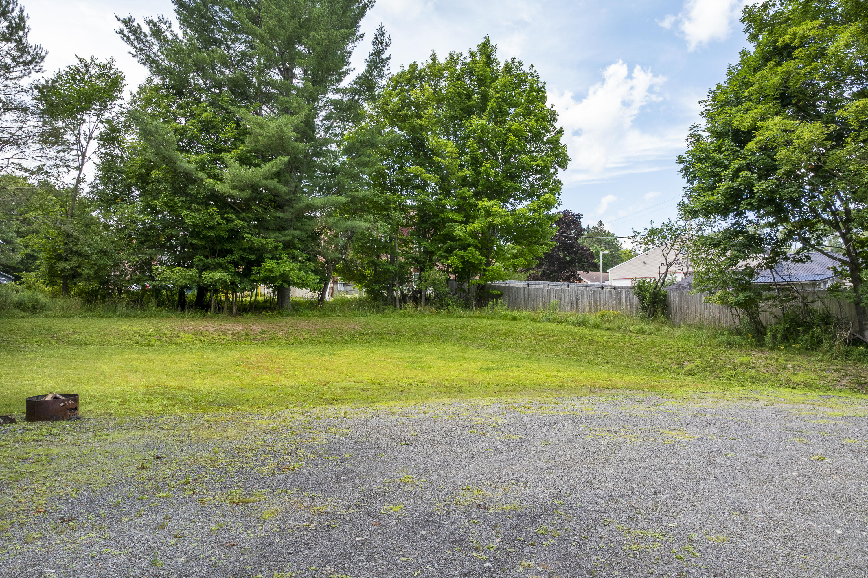 36 Pleasant Street Property Photo 115