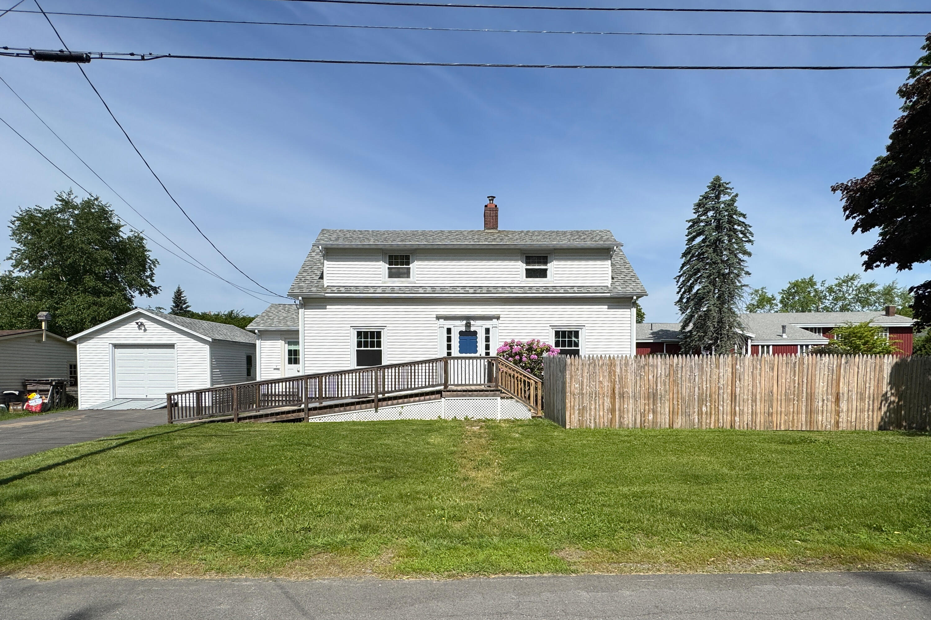 8 Court Street Property Photo 1