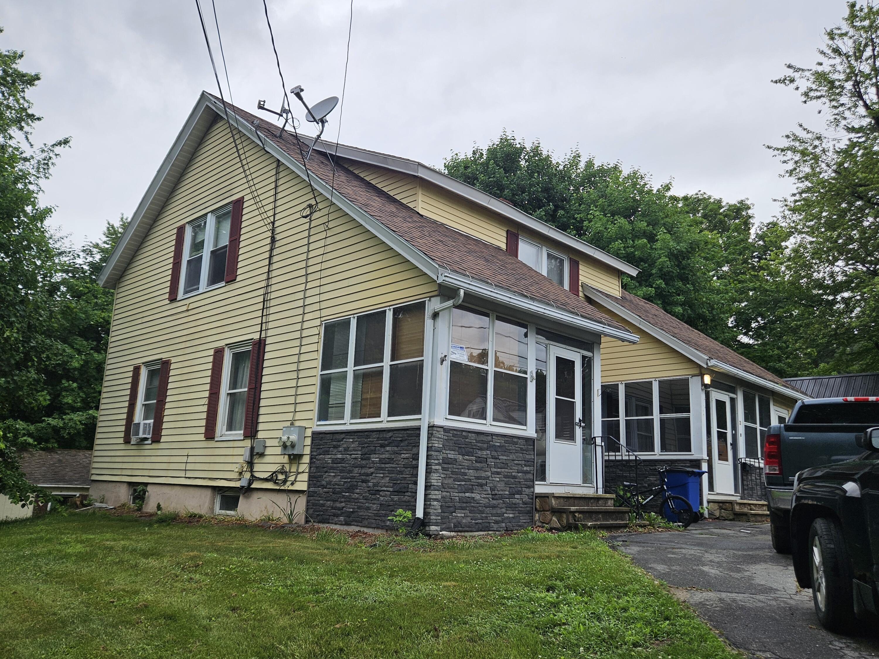 2 Central Avenue Property Photo 1