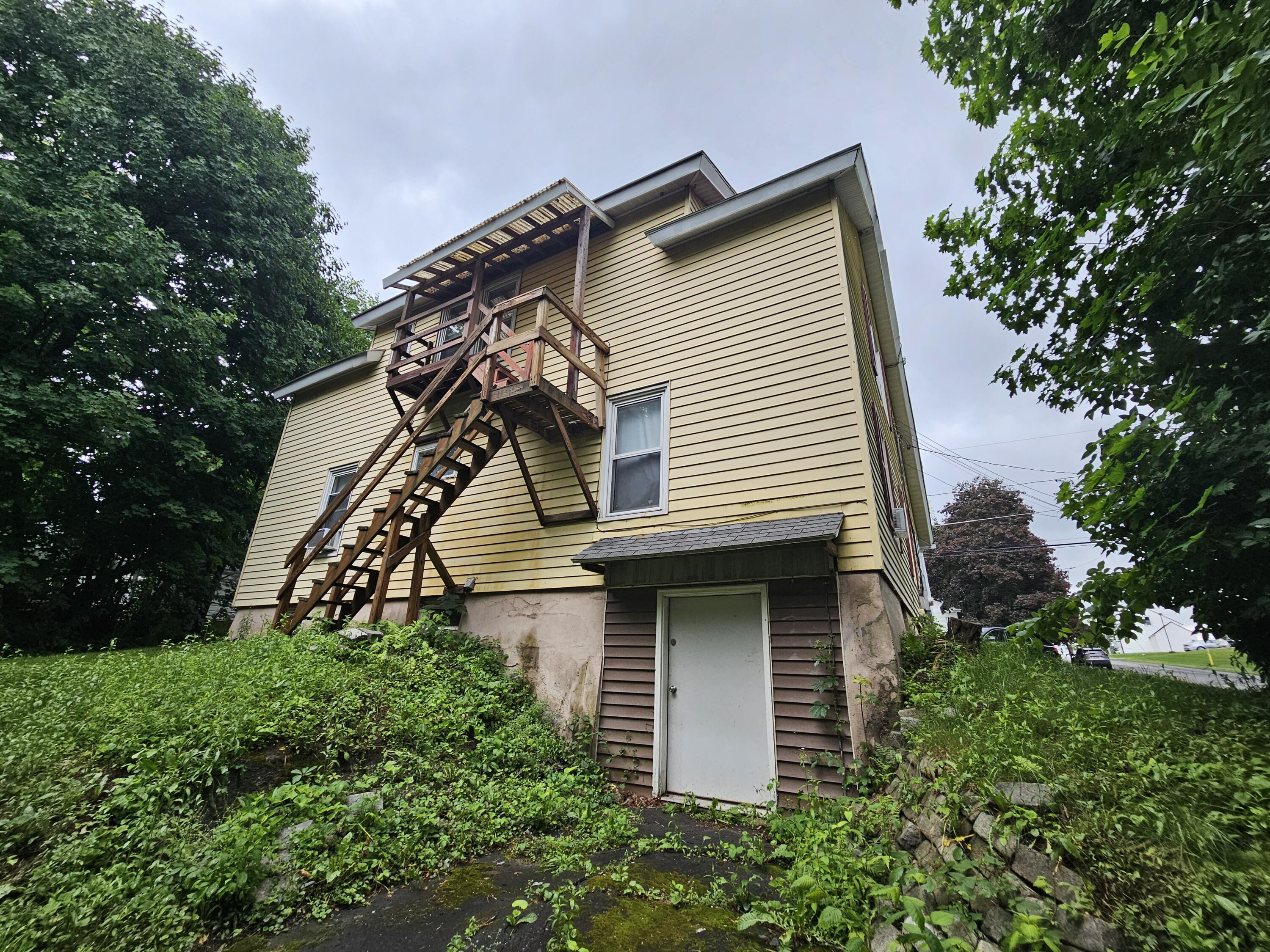 2 Central Avenue Property Photo 30