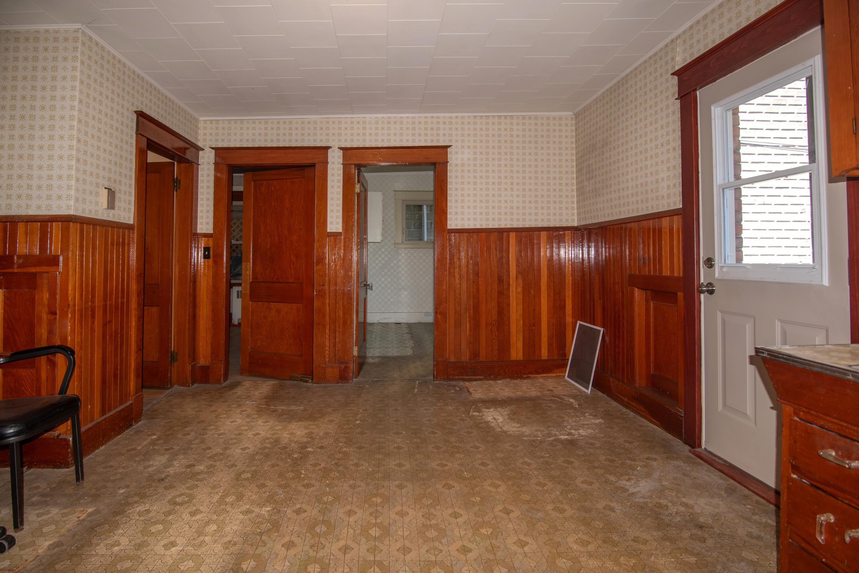 324 Main Street Property Photo 16