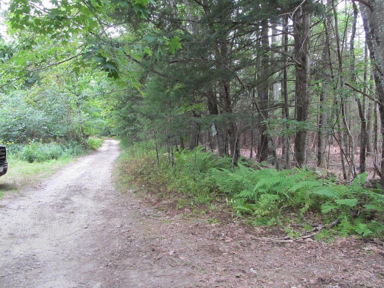L27 Cummings Lane Property Photo 4