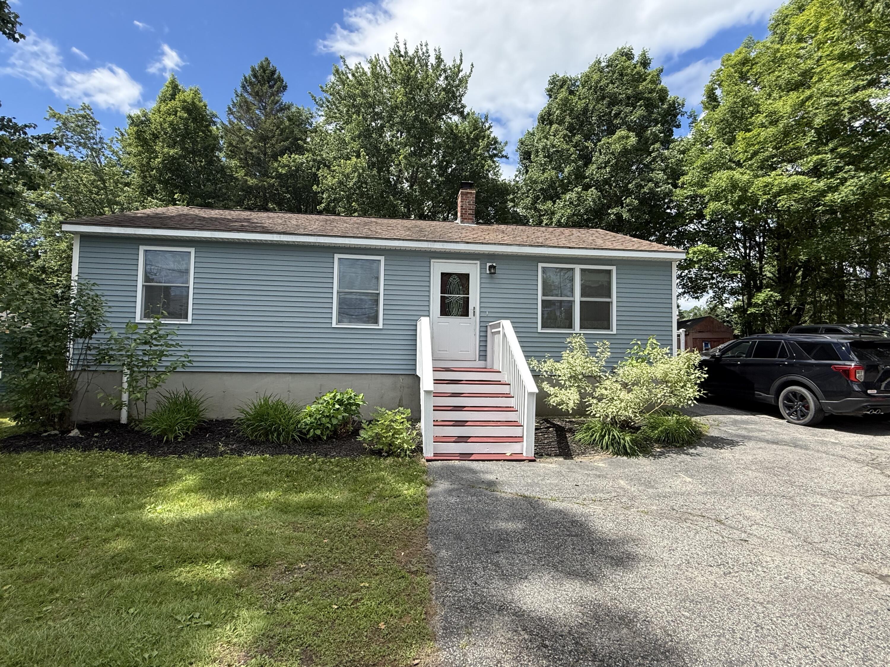 528 Roosevelt Trail Property Photo 1
