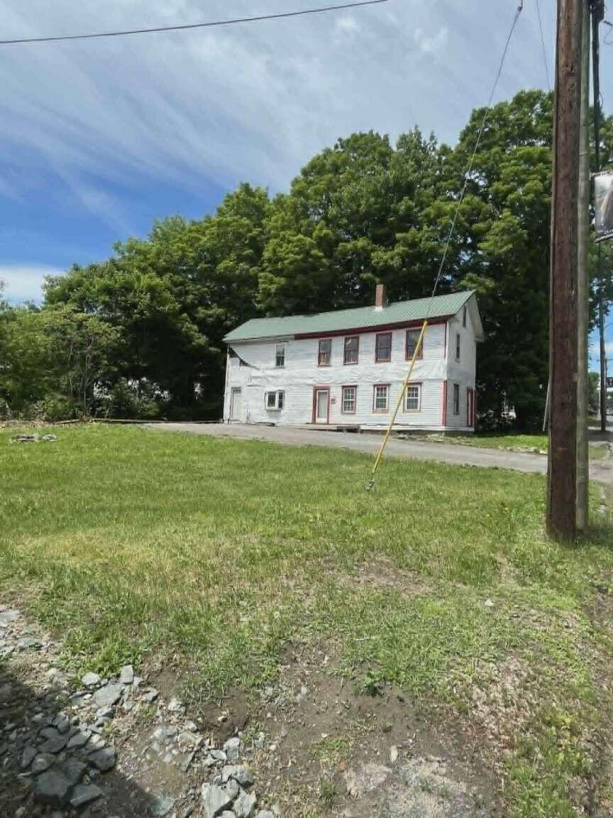 245 E Main Street Property Photo 1