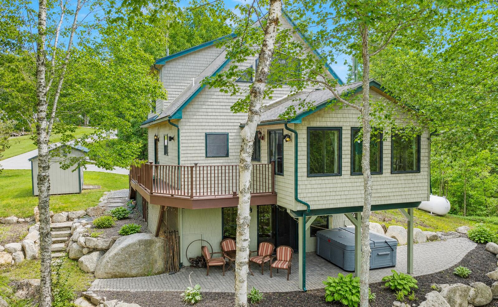 145 Cottage Shore Drive Property Photo 1