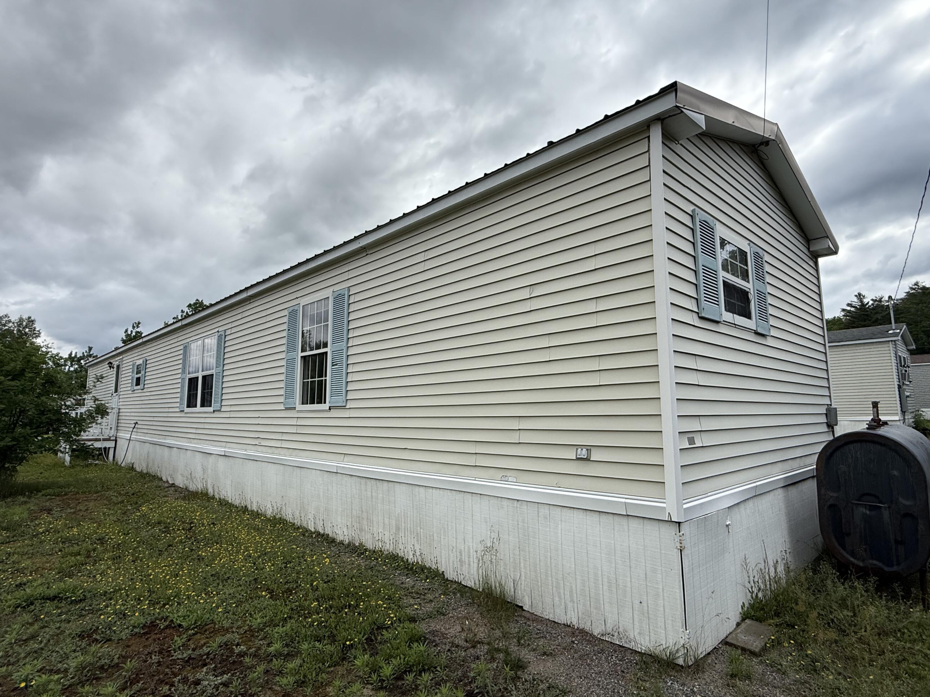 413 Kelley Mobile Homes Park Property Photo 4
