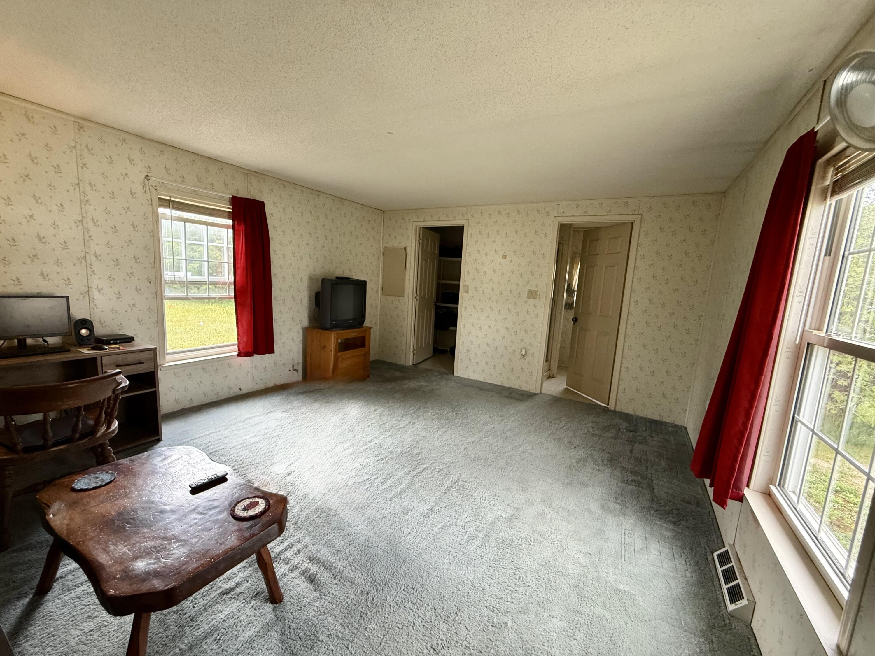 413 Kelley Mobile Homes Park Property Photo 16