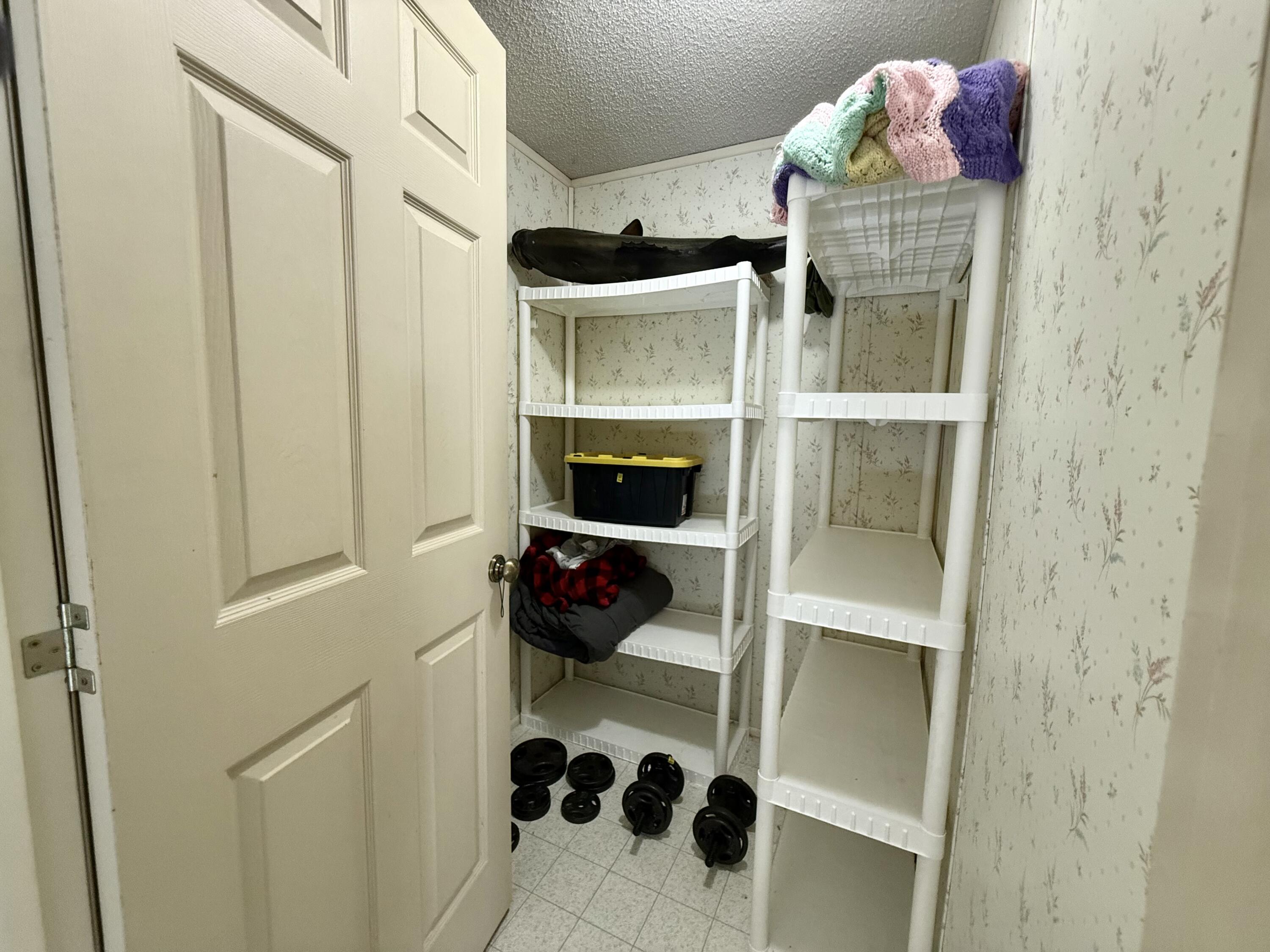 413 Kelley Mobile Homes Park Property Photo 22
