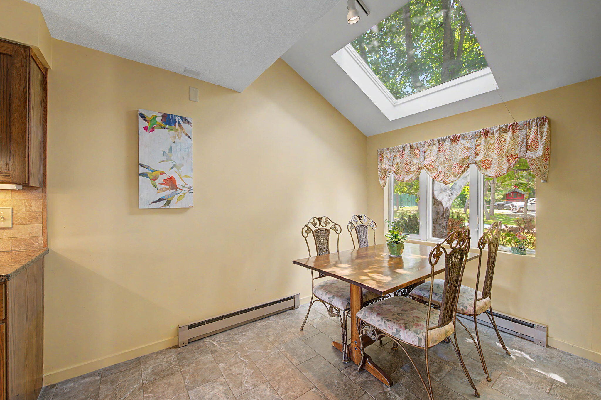 23 Clifford Road 17 Property Photo 12