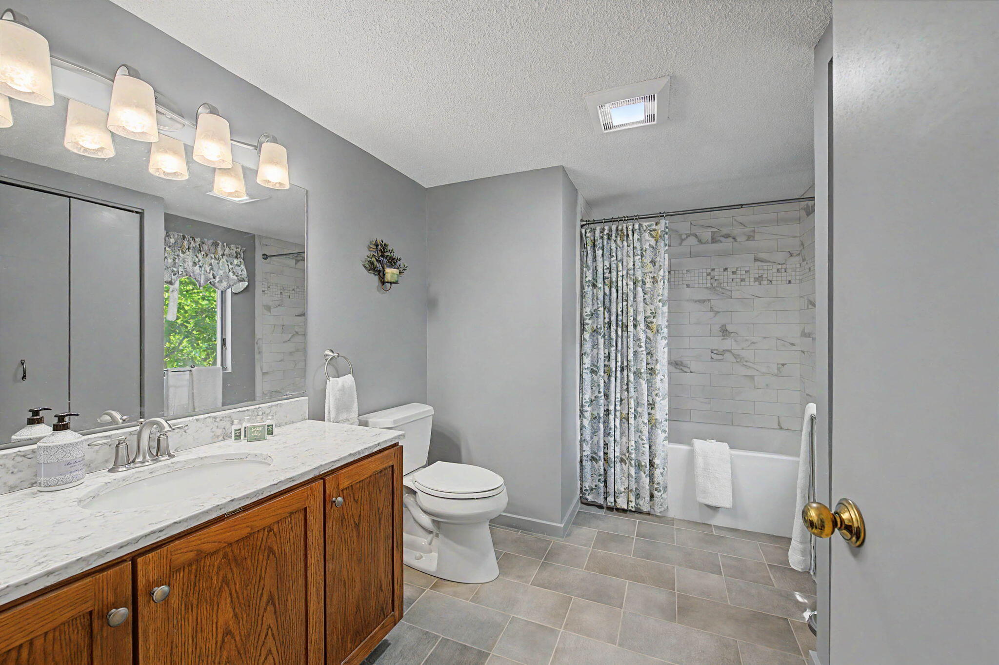 23 Clifford Road 17 Property Photo 24