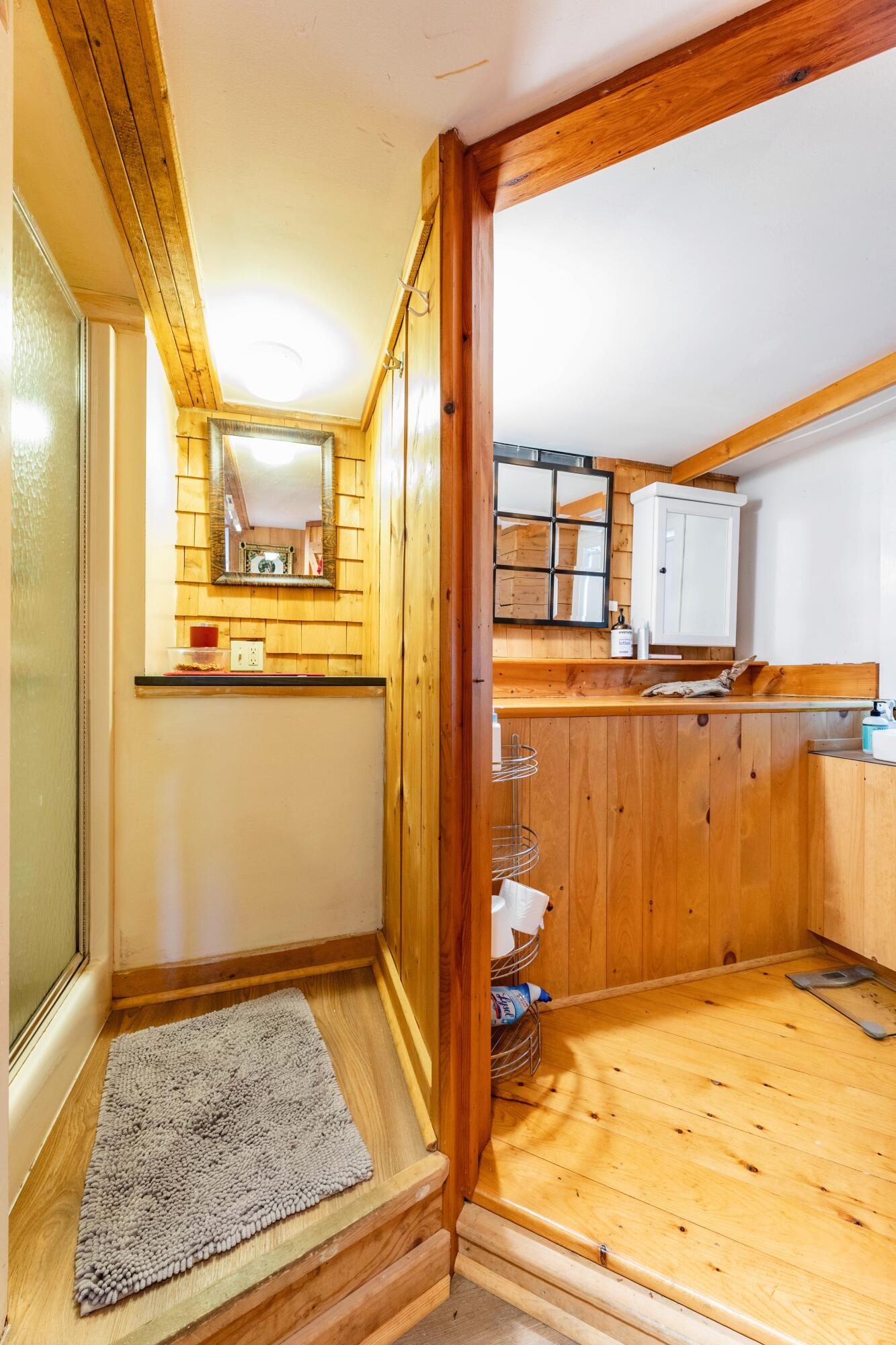 29 Spruce Street Property Photo 46