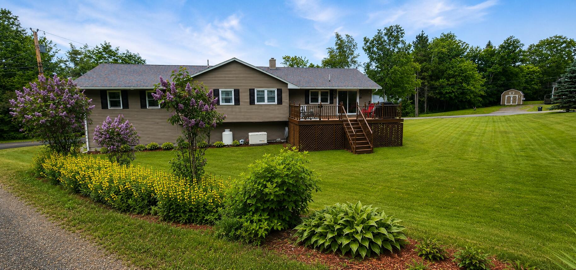 5 Michael Drive Property Photo 4