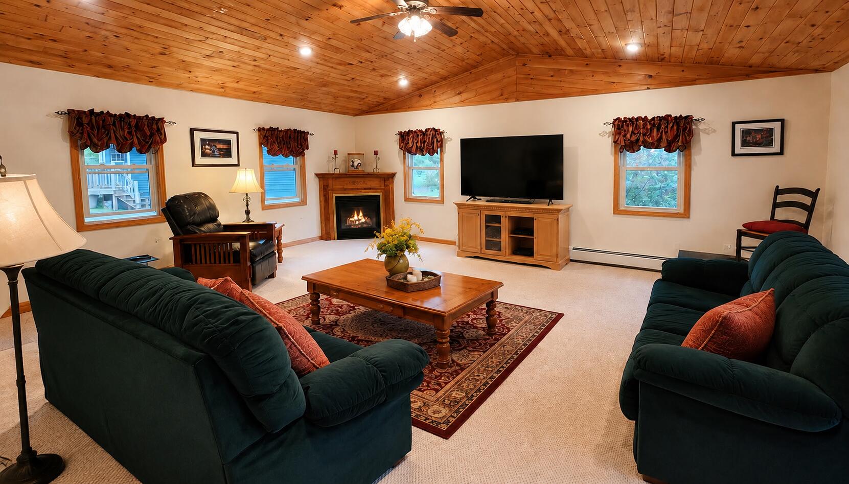 5 Michael Drive Property Photo 22