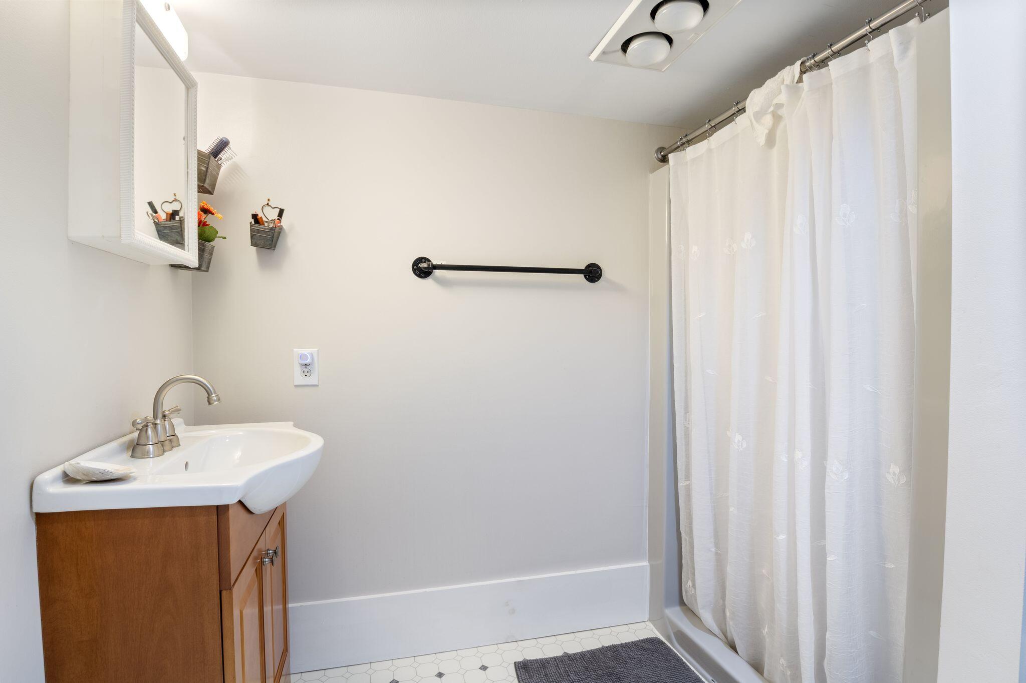 61 Fletcher Street Property Photo 46