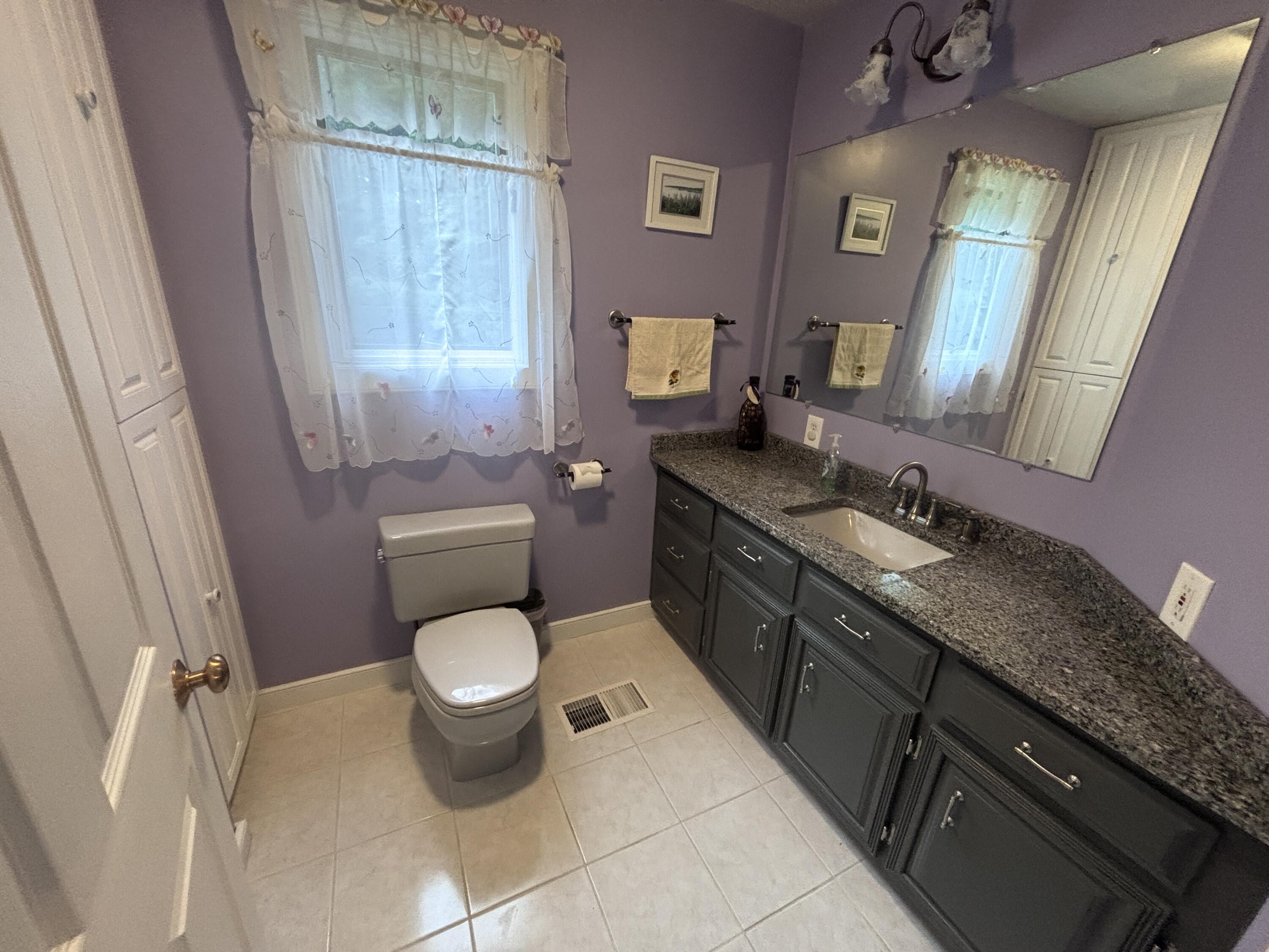 597 Hartland Road Property Photo 23