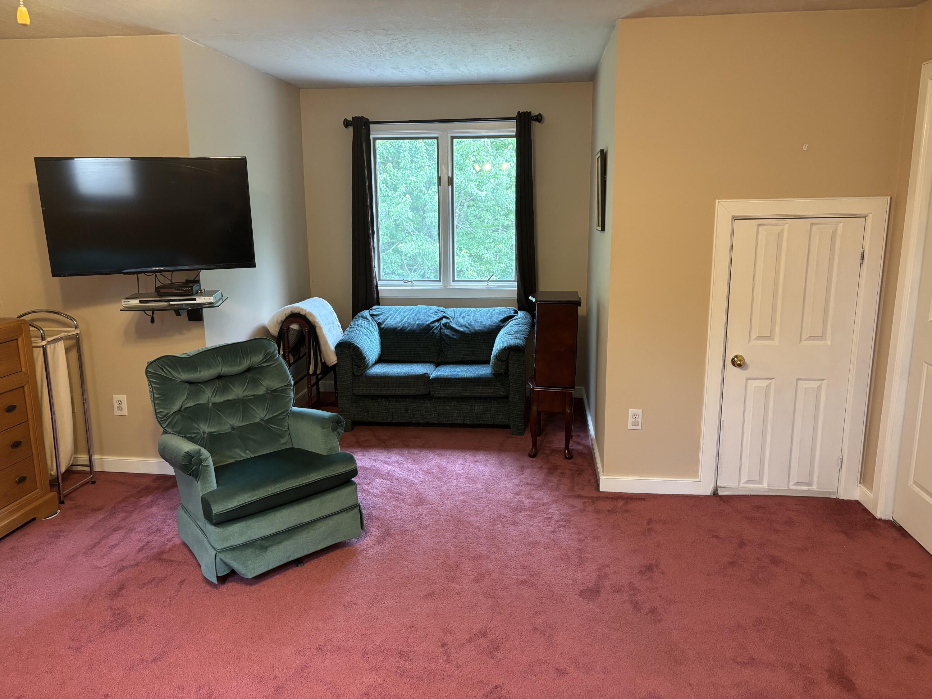 597 Hartland Road Property Photo 29