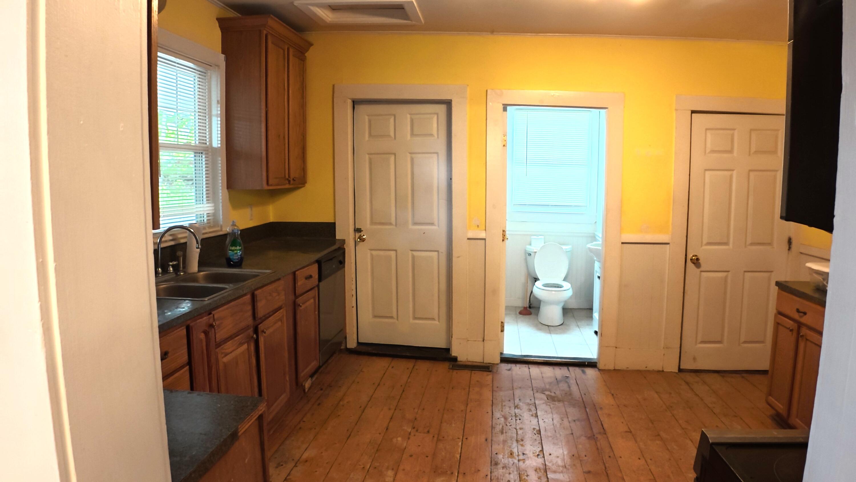 9 School Street Property Photo 12