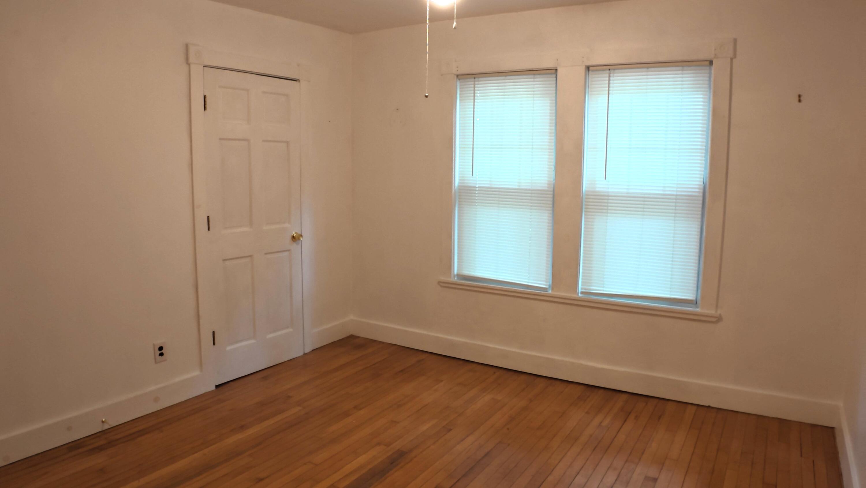 9 School Street Property Photo 26
