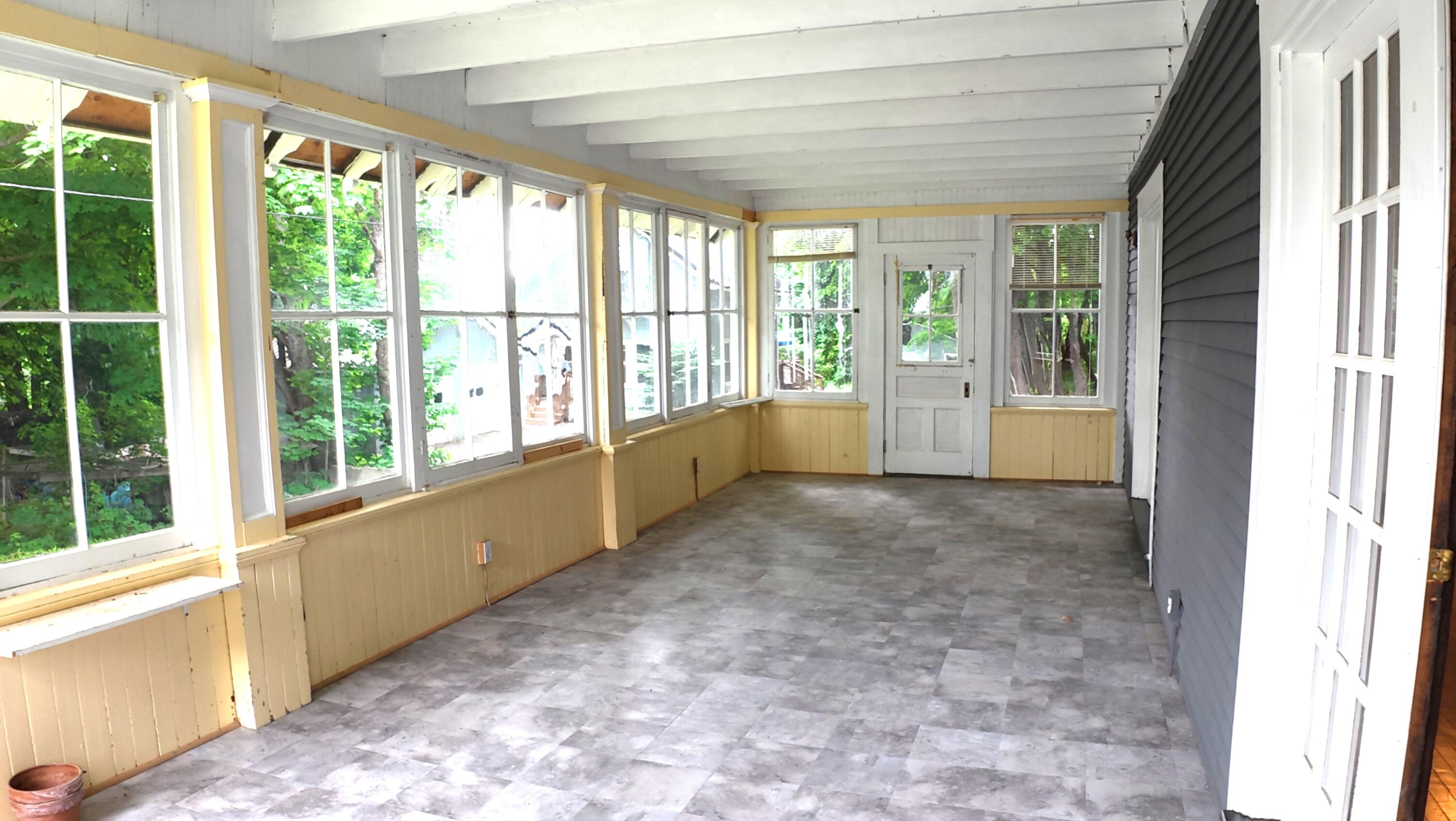 9 School Street Property Photo 44