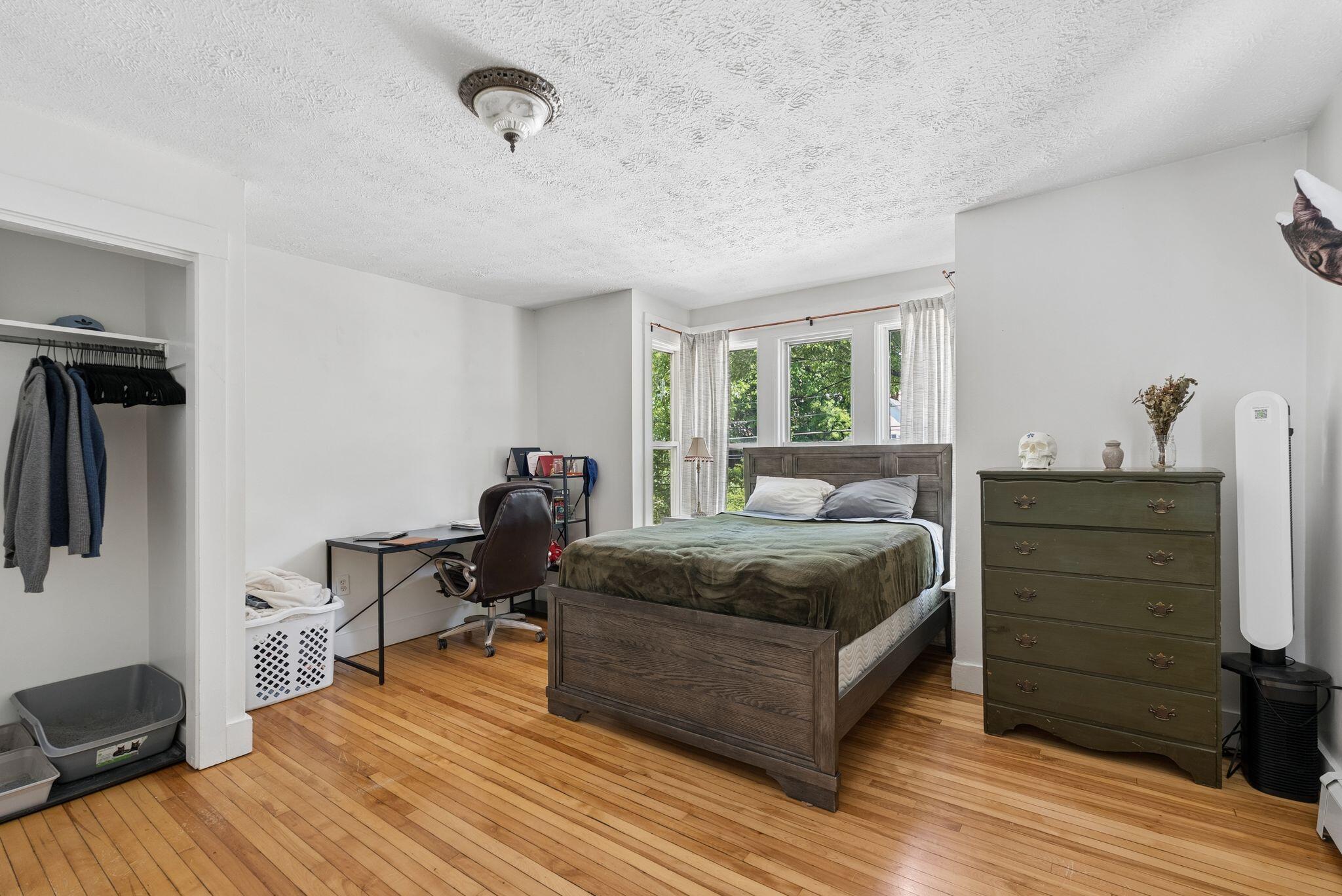 224 Valley Street Property Photo 18