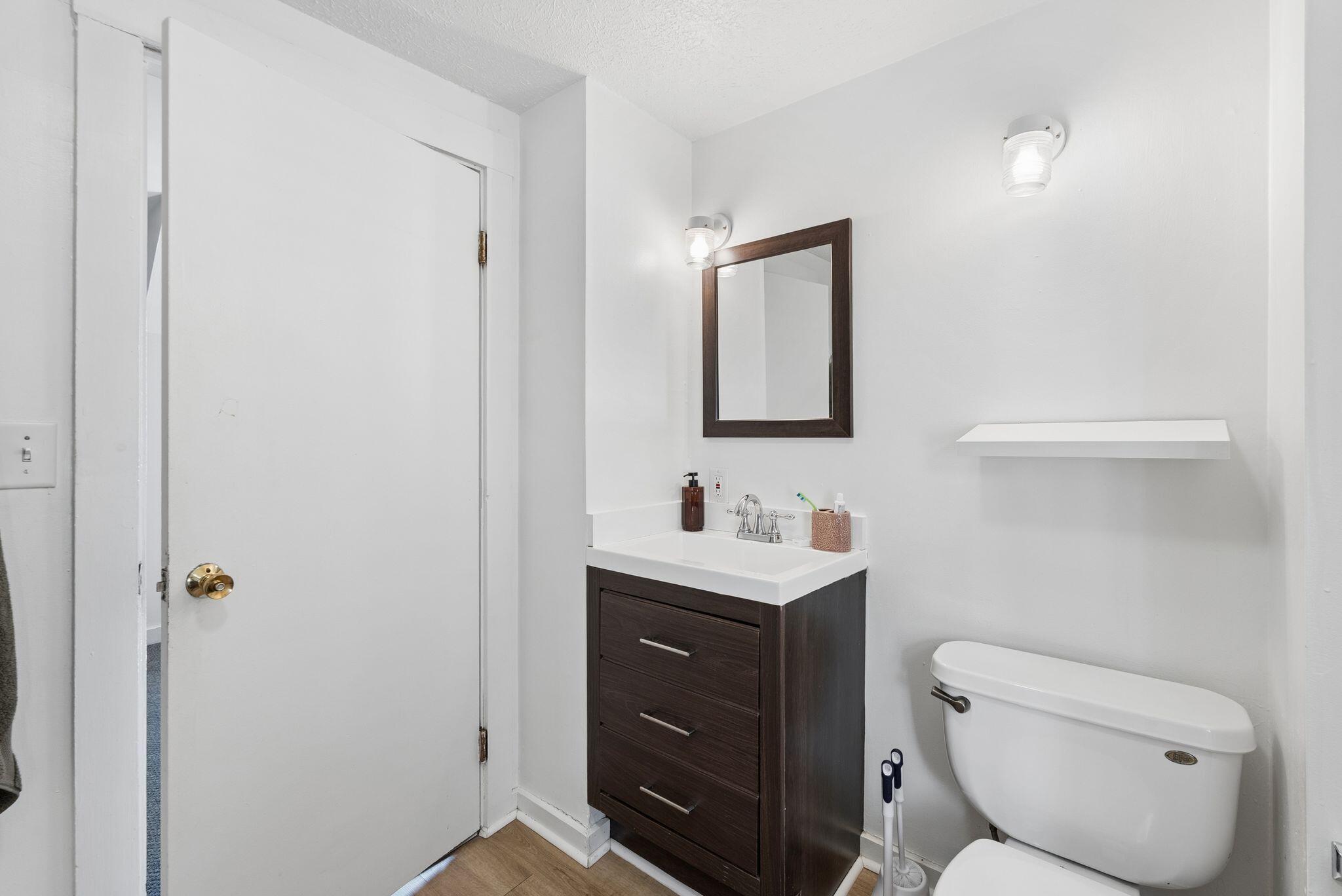 224 Valley Street Property Photo 23