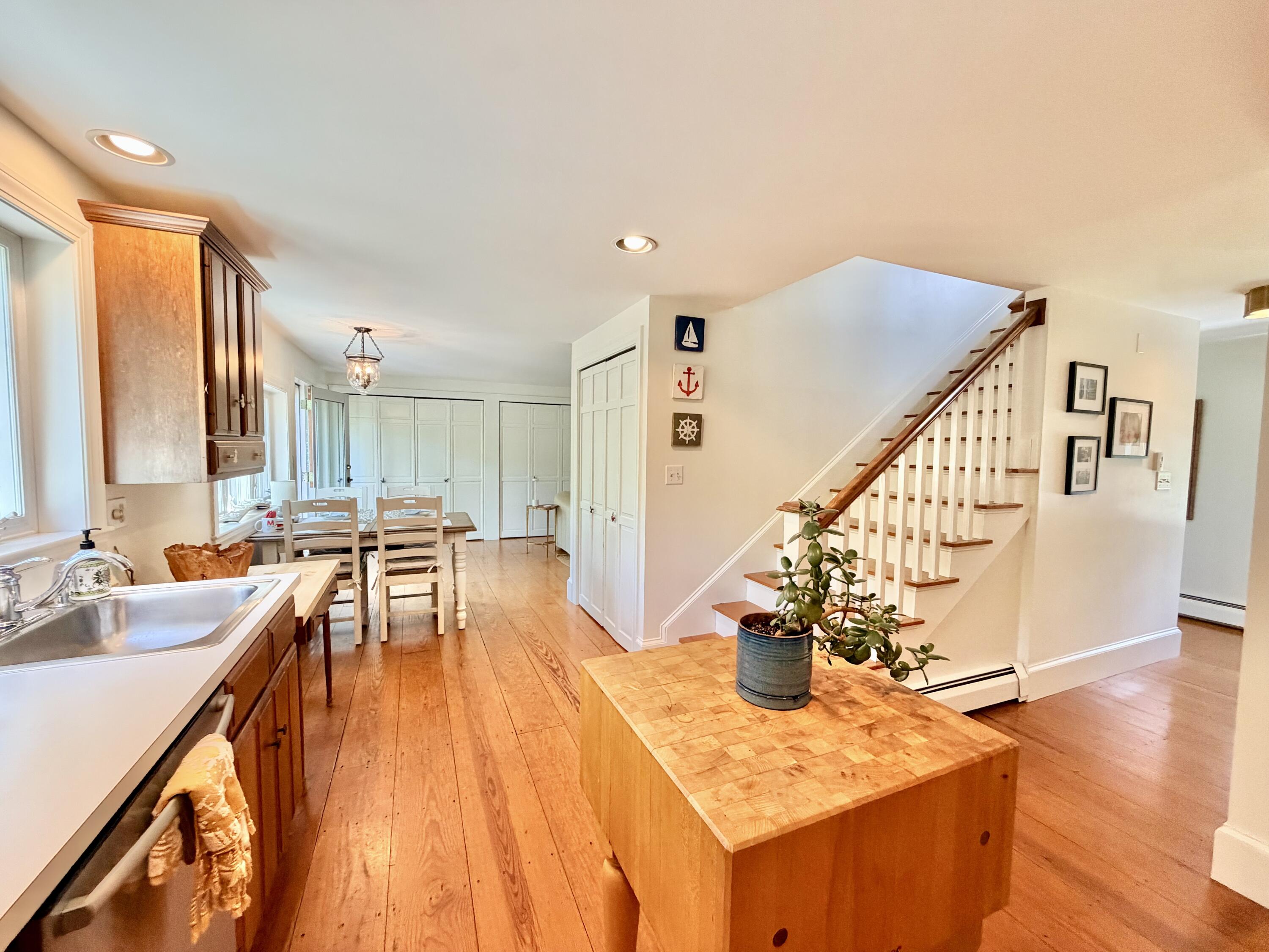 35 Wildes District Road Property Photo 8