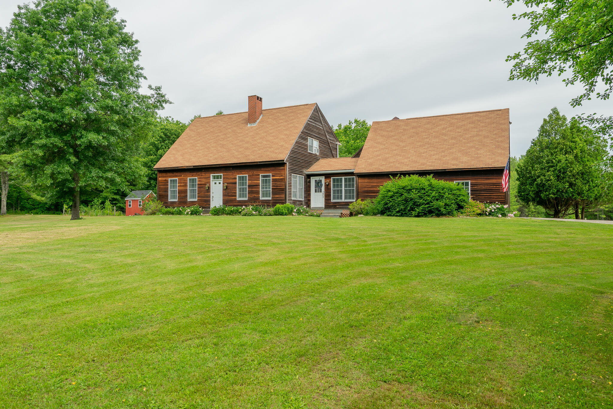 60 Oak Creek Property Photo 1