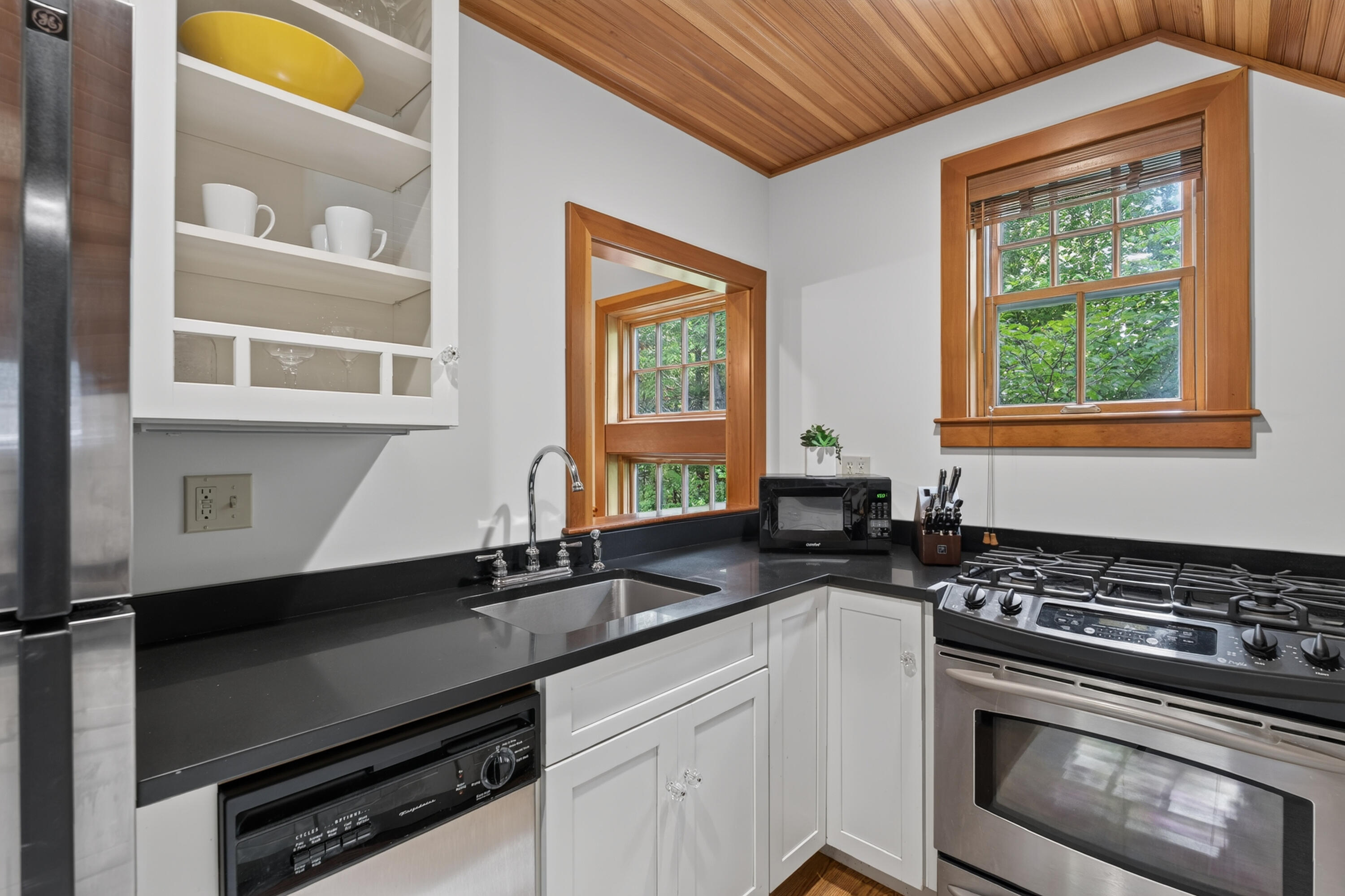 19 Tiger Lily Lane Property Photo 17
