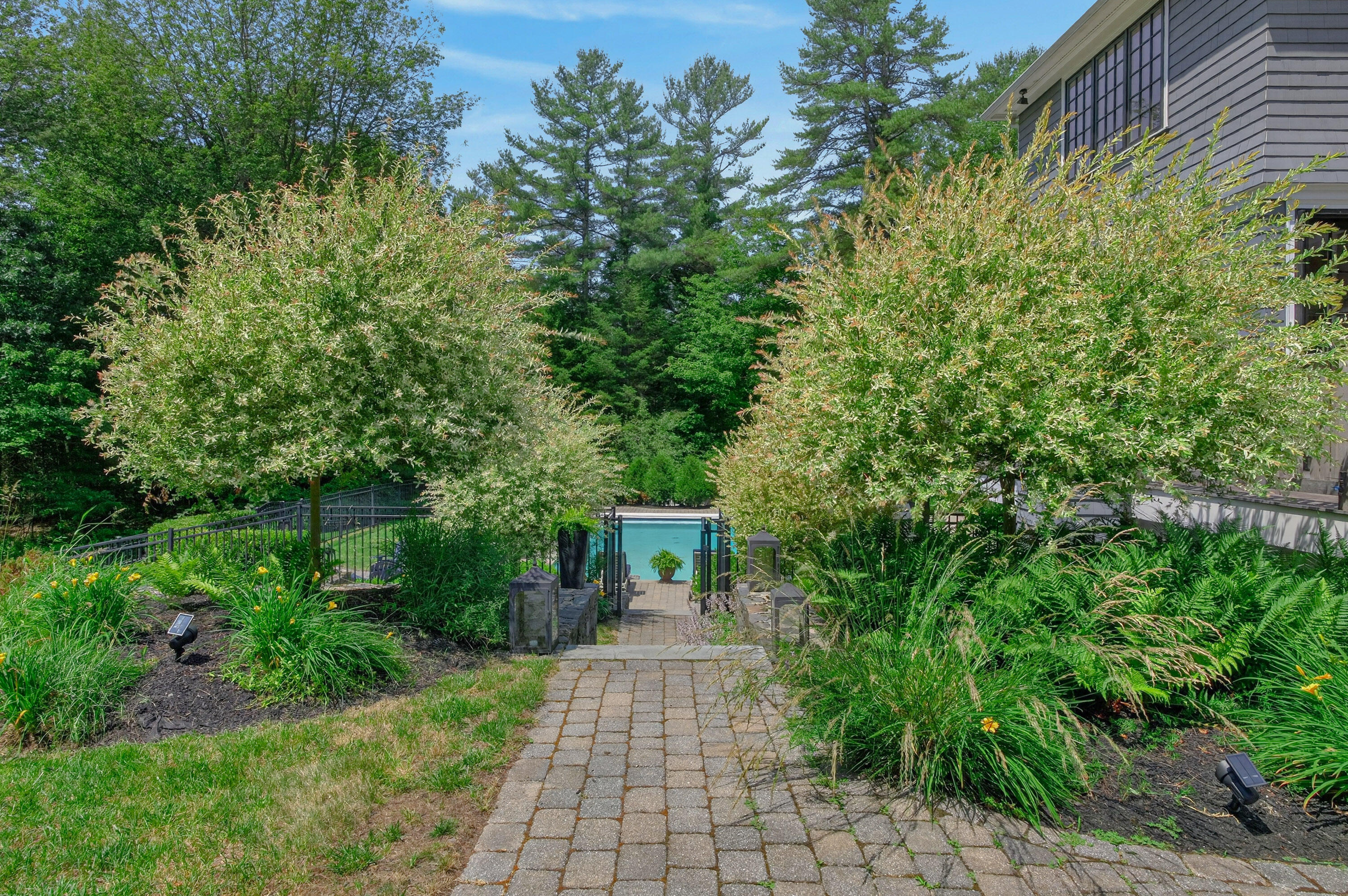 19 Tiger Lily Lane Property Photo 42