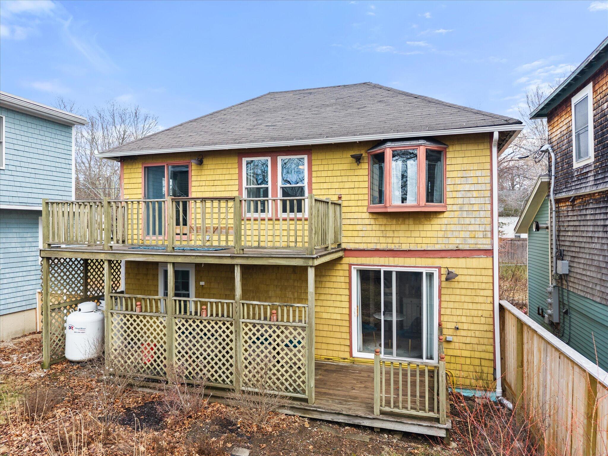 78 Ledgelawn Avenue Property Photo 6