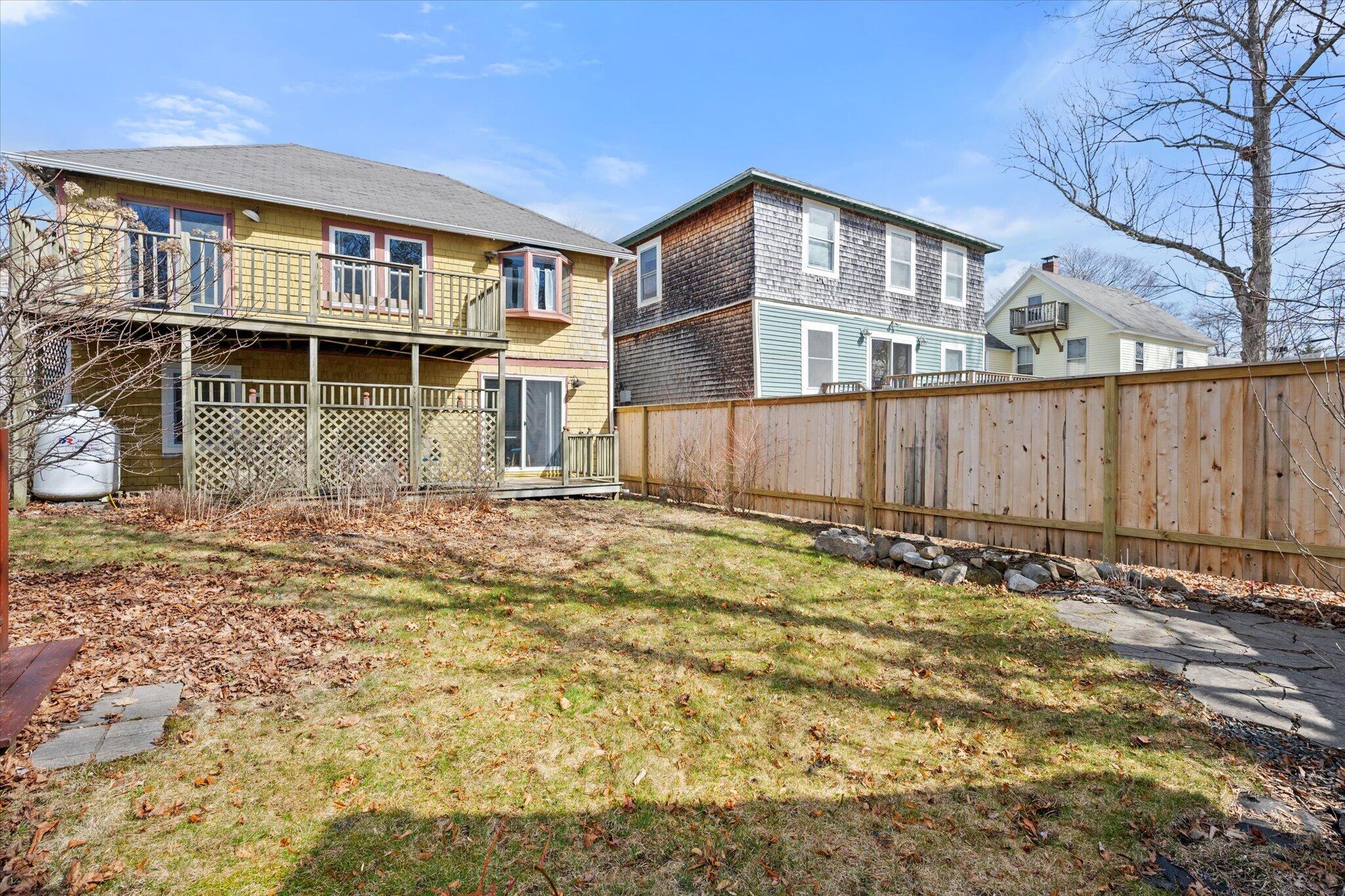 78 Ledgelawn Avenue Property Photo 7